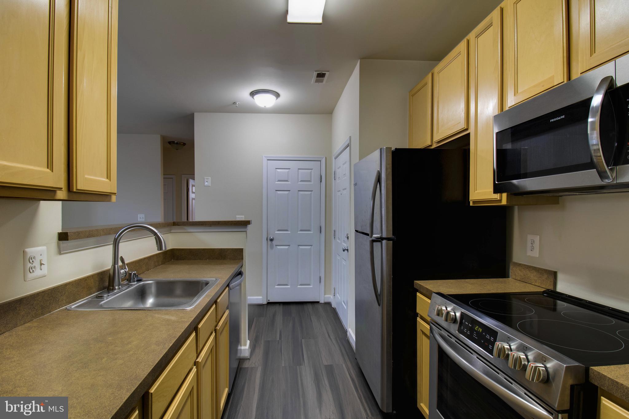 SUMMERFIELD - Residential Lease