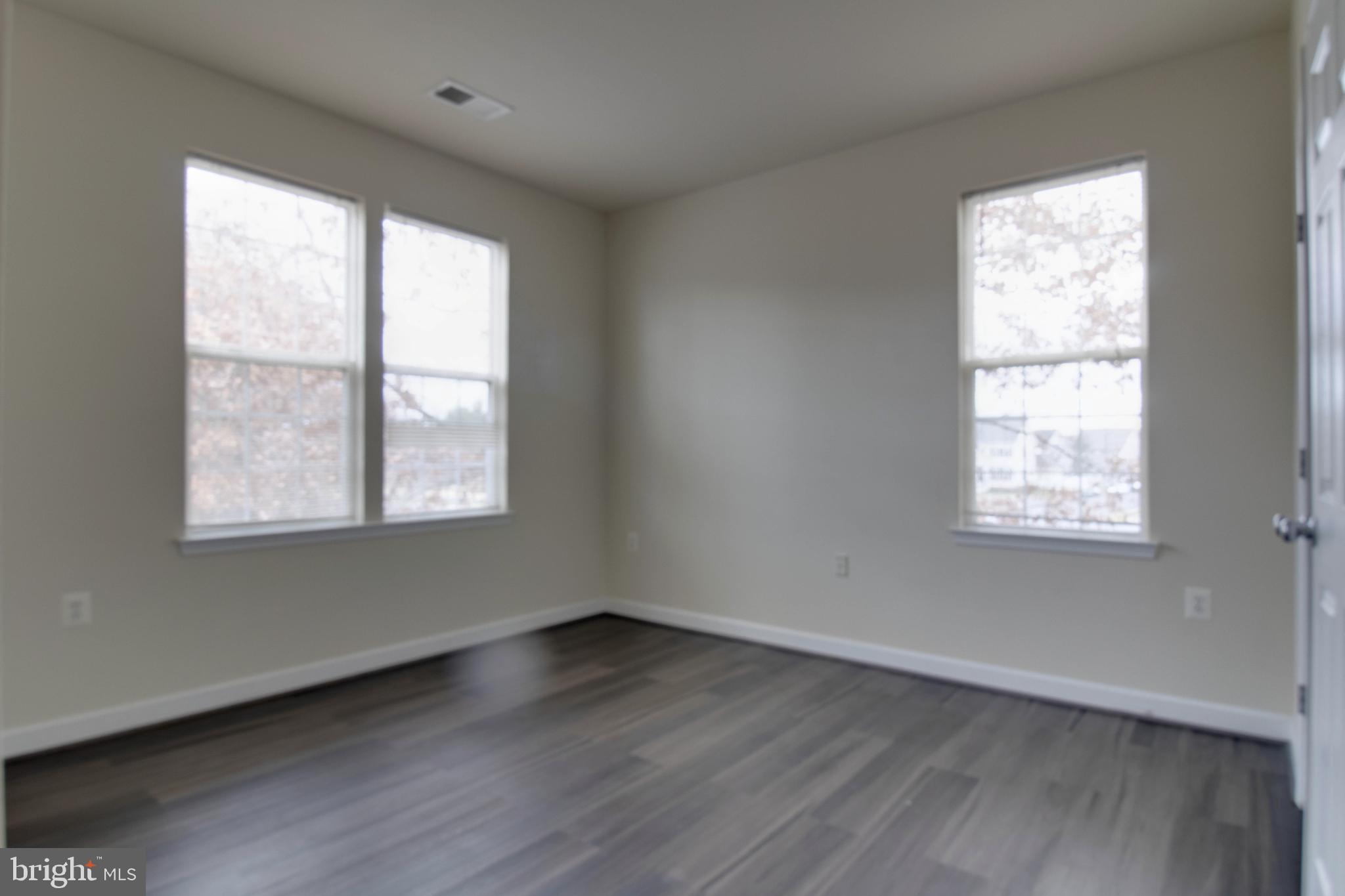 SUMMERFIELD - Residential Lease