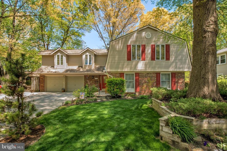 Beautiful Dutch Colonial located in the triangle. Oversize corner lot. Walking distance to Crofton Swim & Tennis, Schools, Swan park, and Country Club. Freshly renovated living & dining w/ wood floors, crown molding and custom trim. Upgraded kitchen w/ Breakfast bar, butlers pantry. Fireplace w/ insert. Large 2nd floor playroom, Laundry/ craft room, Lots of built-ins, Gardens & large back yard.