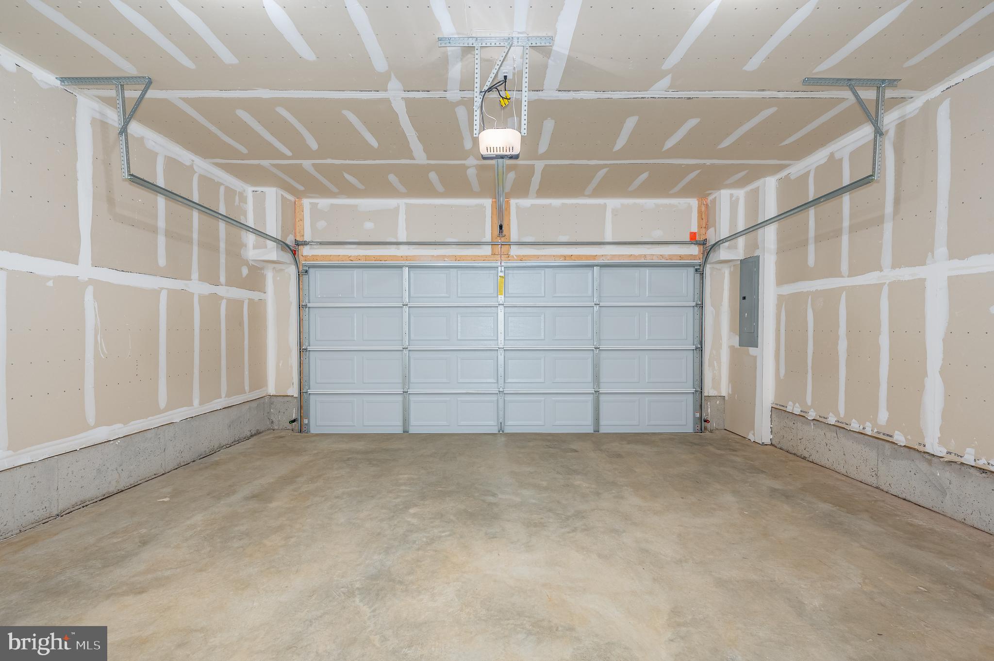 SHENANDOAH SPRINGS - Residential Lease