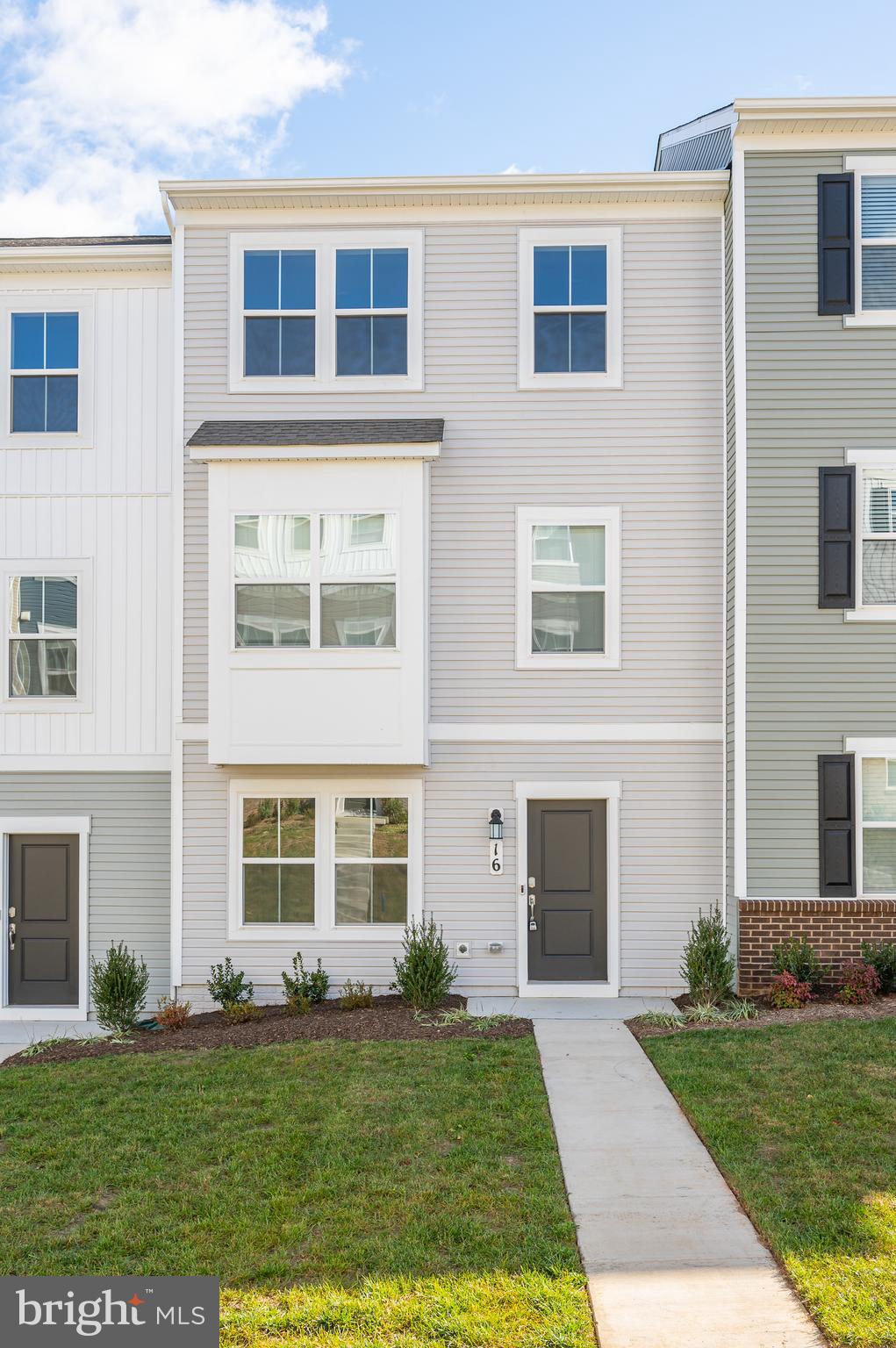 SHENANDOAH SPRINGS - Residential Lease