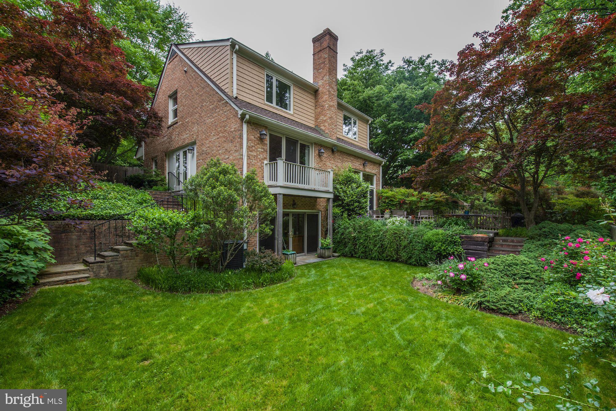 OVERLOOK AT LEISURE WORLD - Residential
