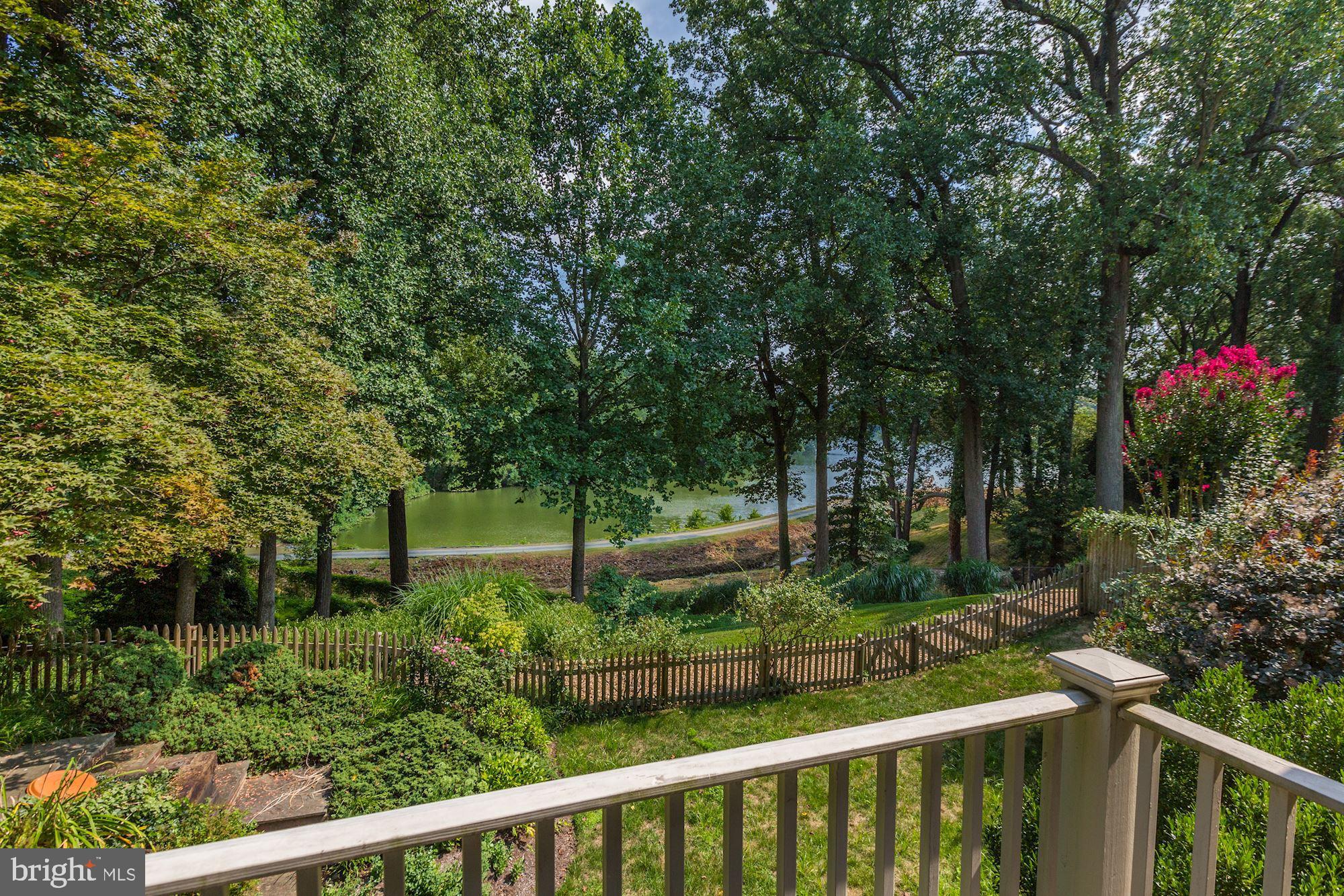 OVERLOOK AT LEISURE WORLD - Residential