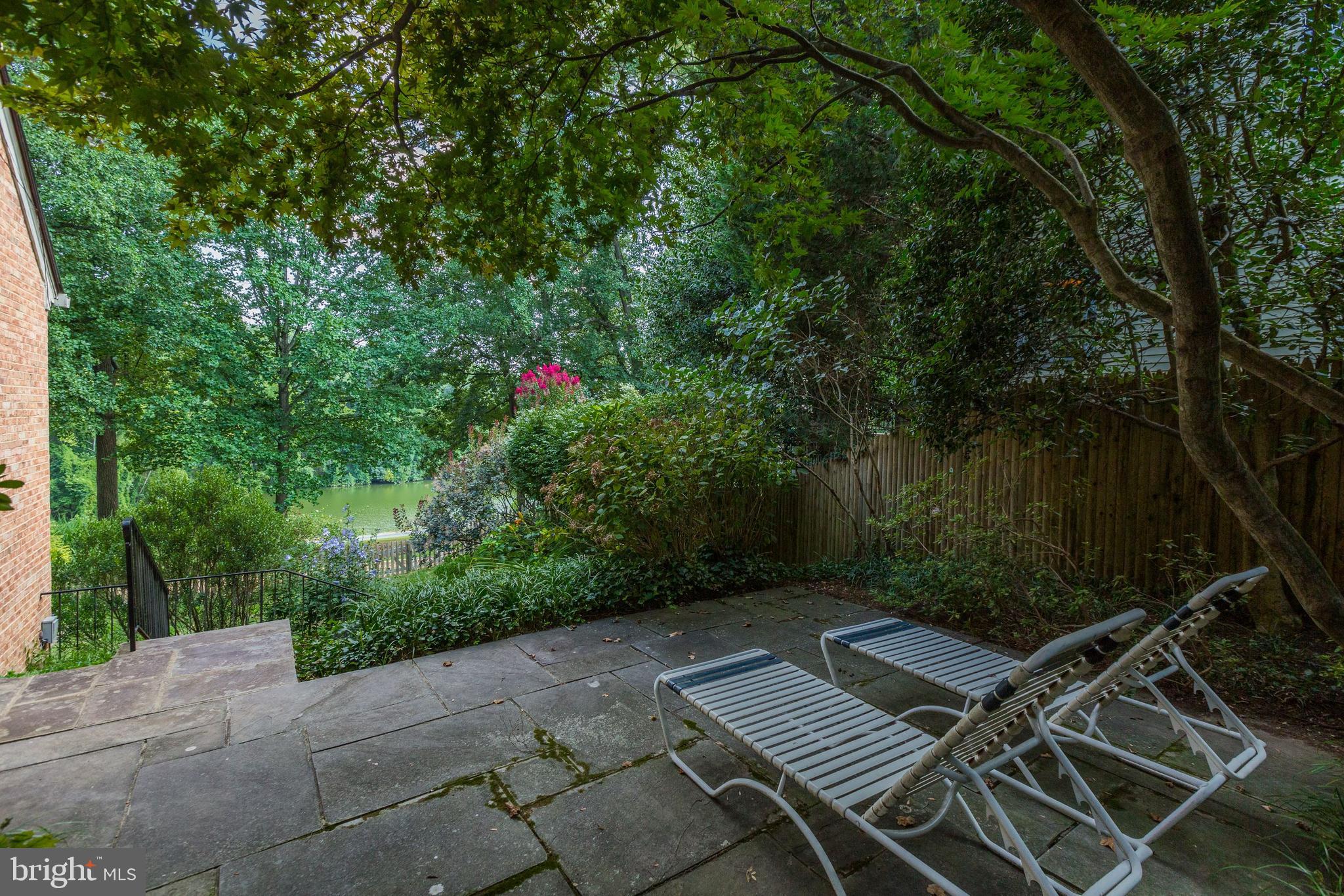 OVERLOOK AT LEISURE WORLD - Residential