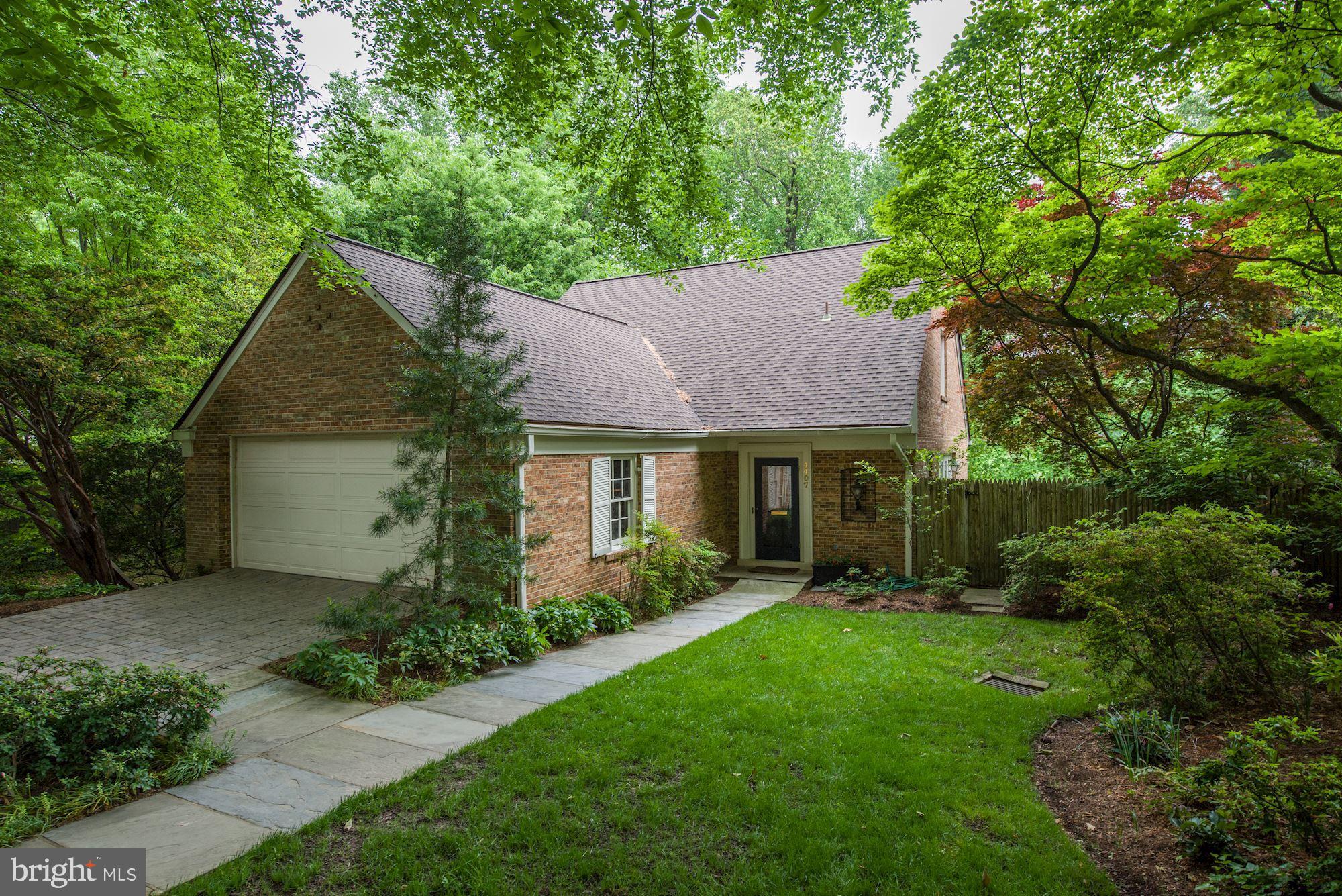 OVERLOOK AT LEISURE WORLD - Residential