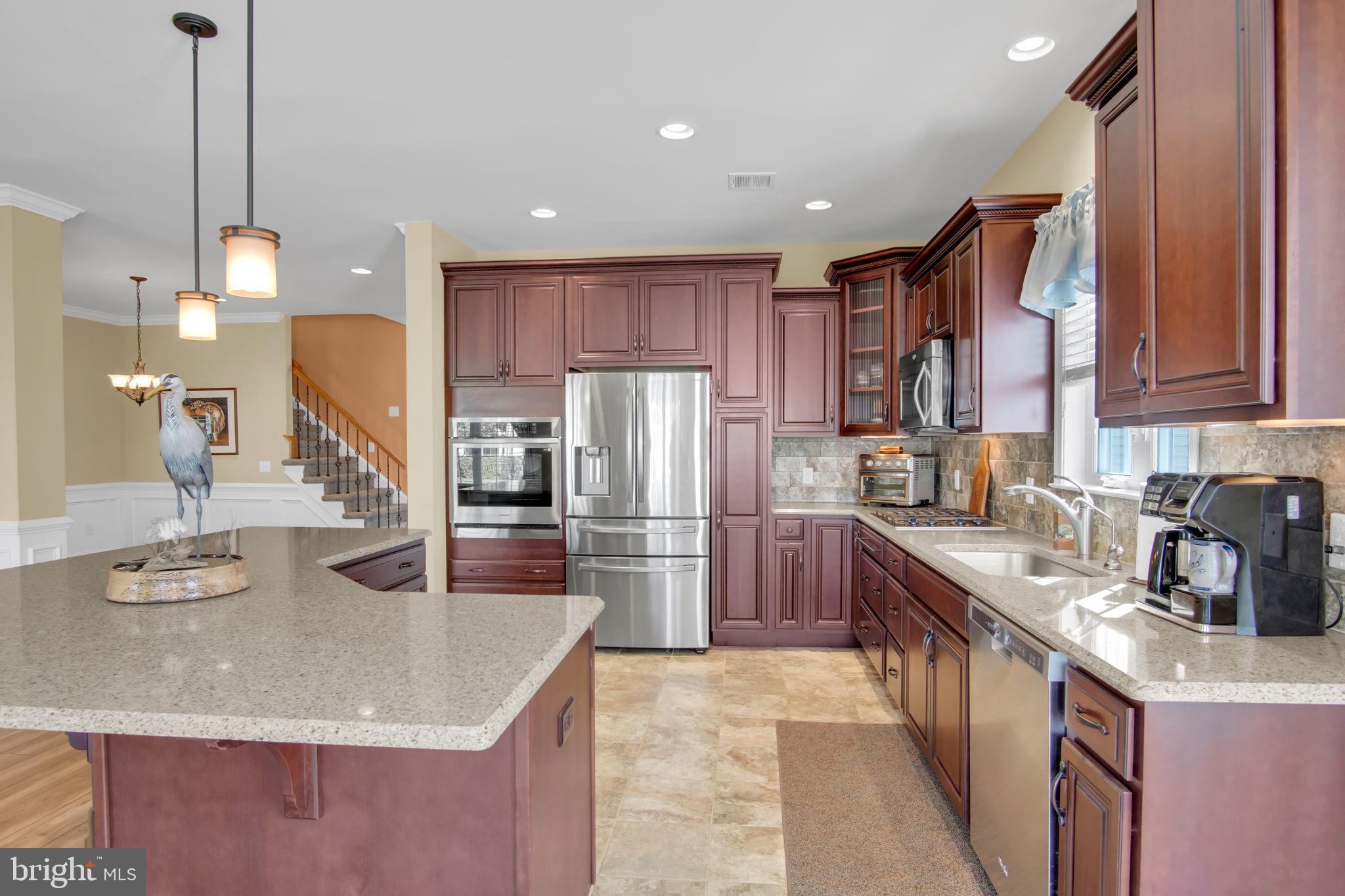 122 INDEPENDENCE WAY