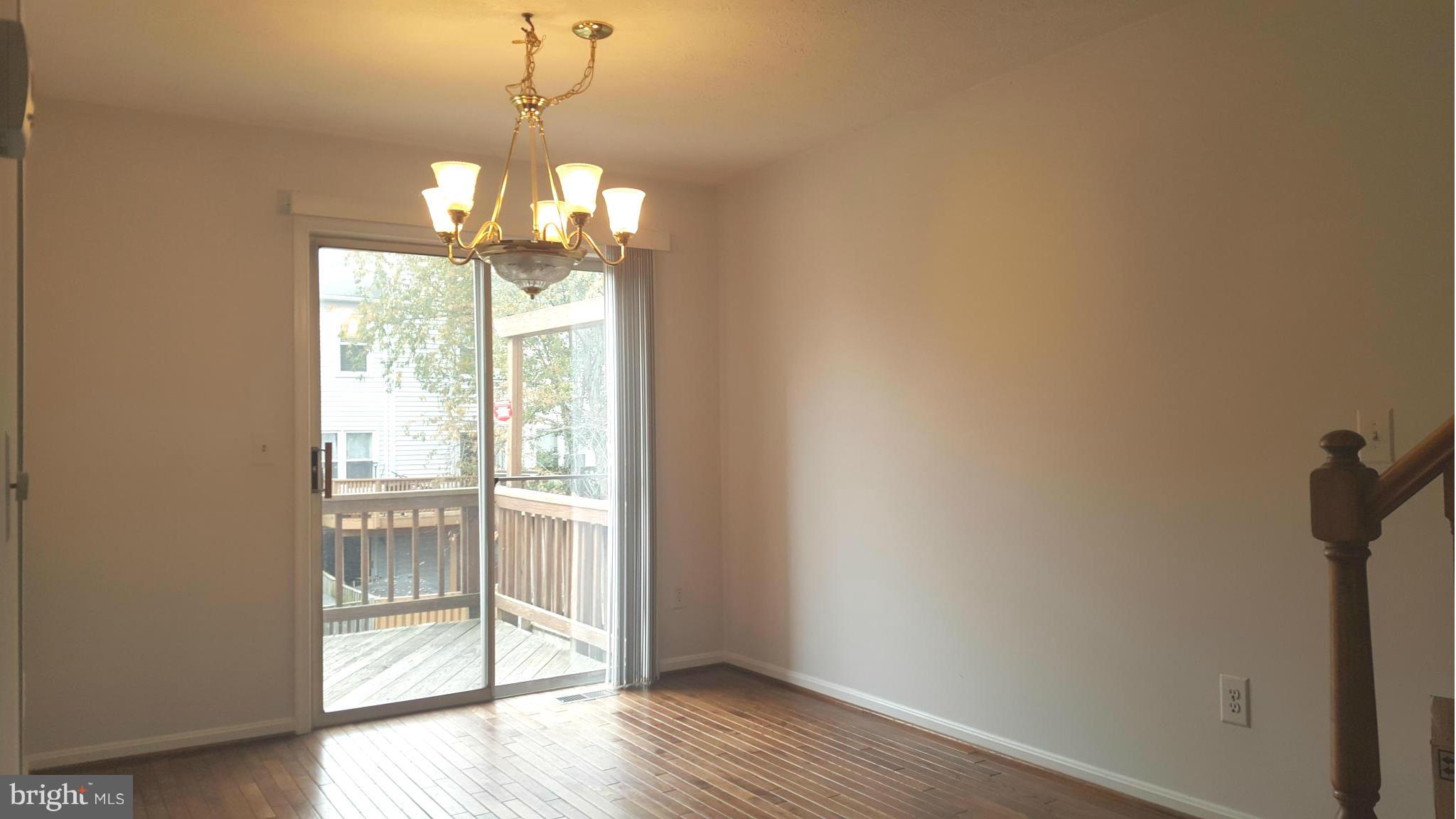 FRANKLIN FARM - Residential Lease