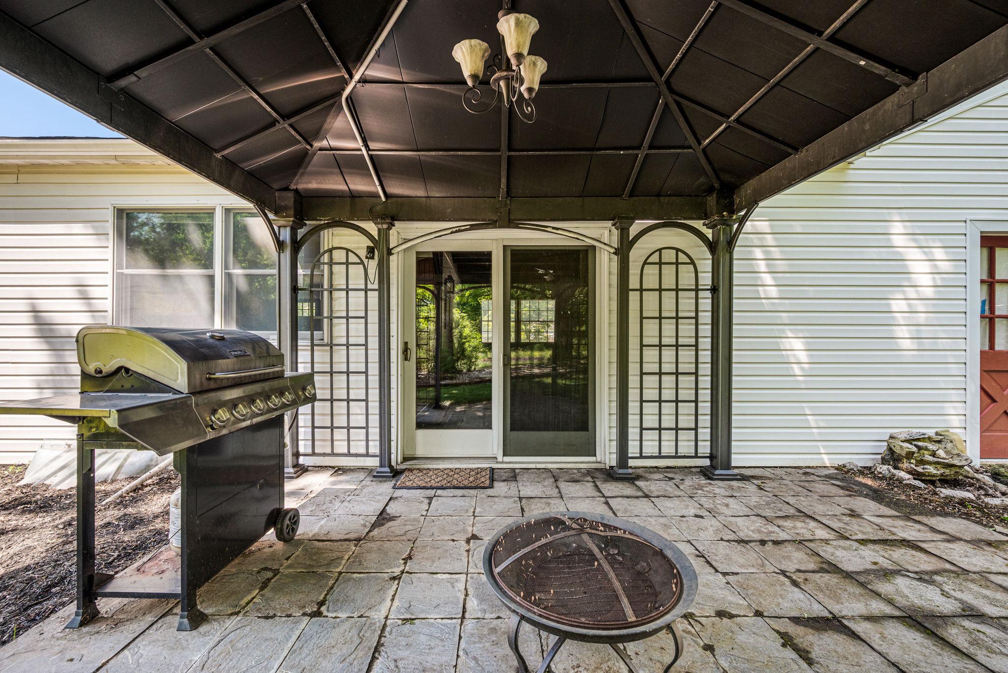 BRANDYWINE MANOR - Residential