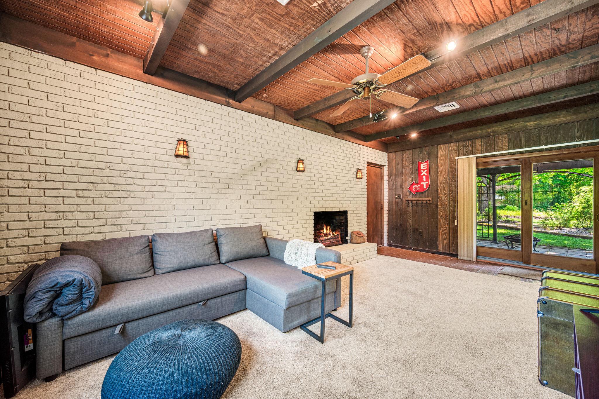 BRANDYWINE MANOR - Residential