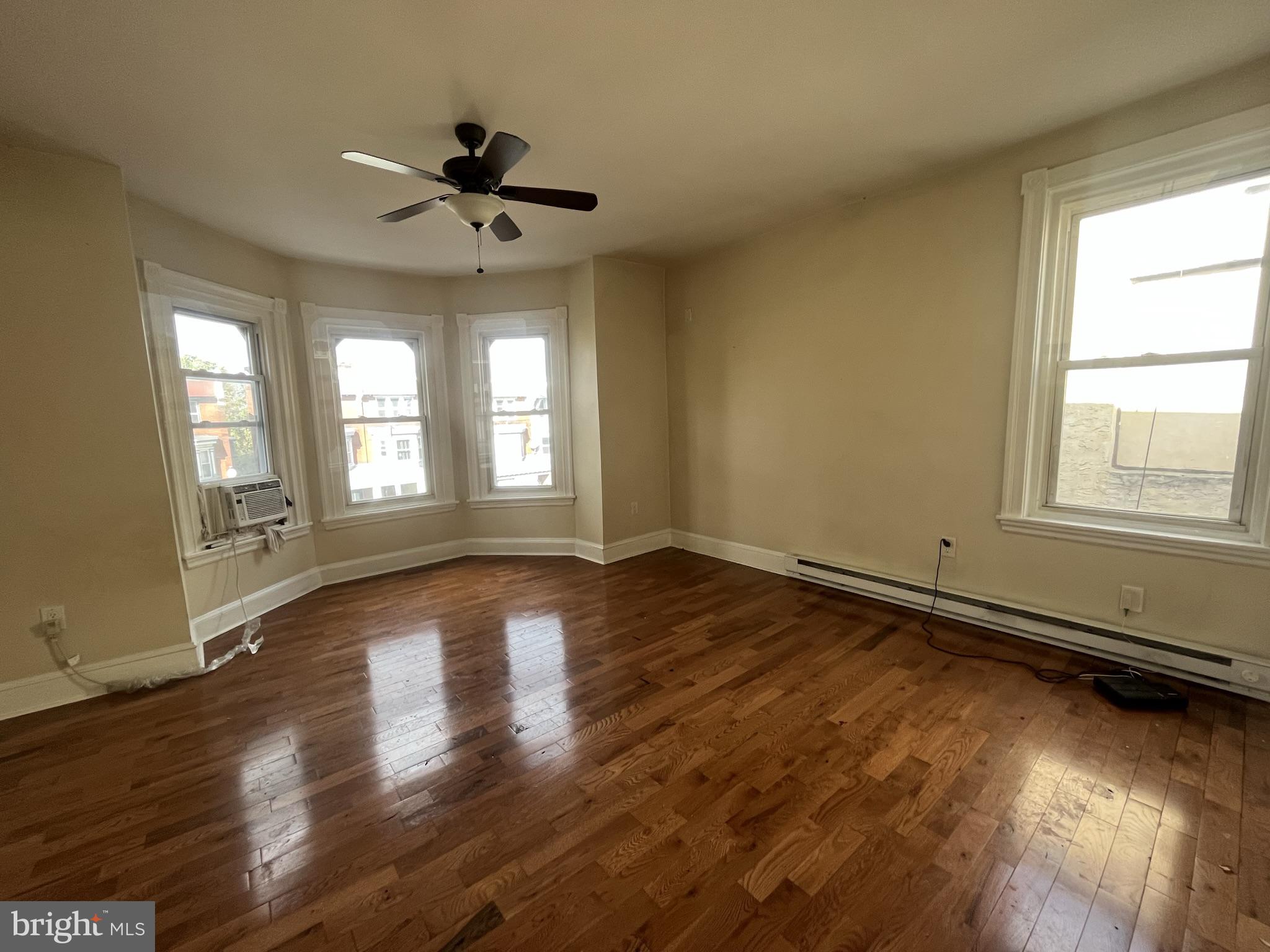 WALNUT HILL - Residential Lease