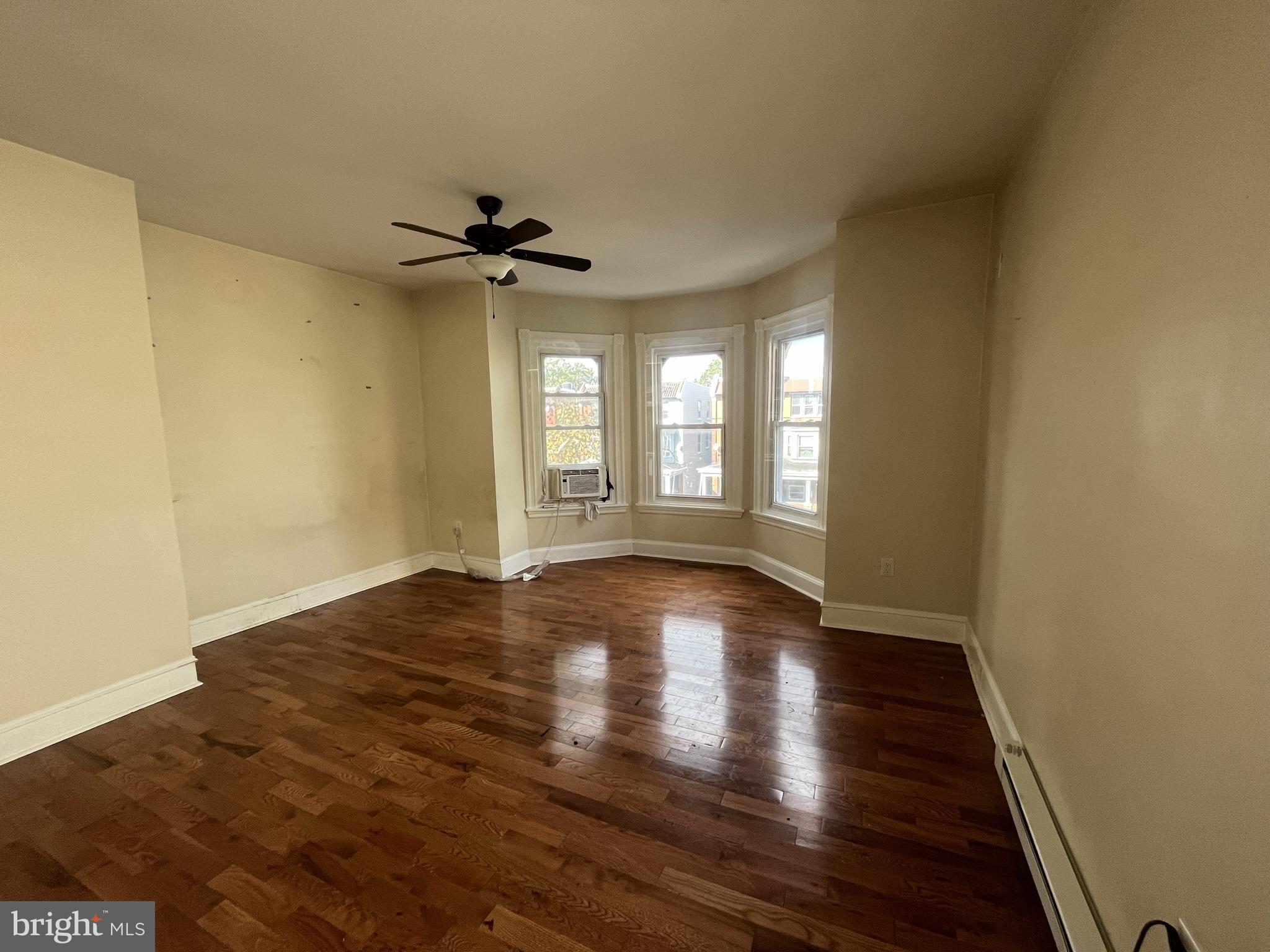 WALNUT HILL - Residential Lease