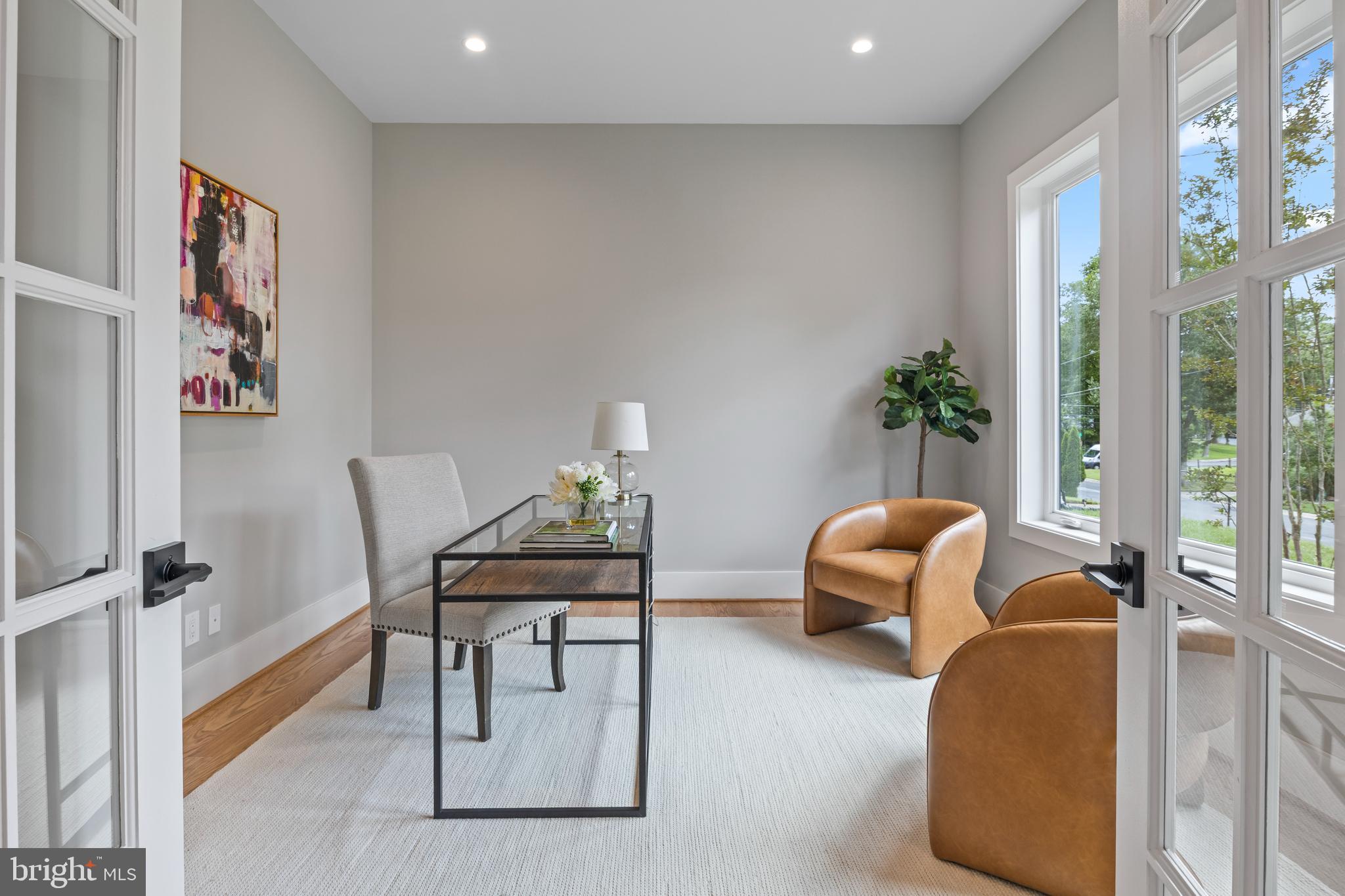 KENSINGTON ESTATES - Residential