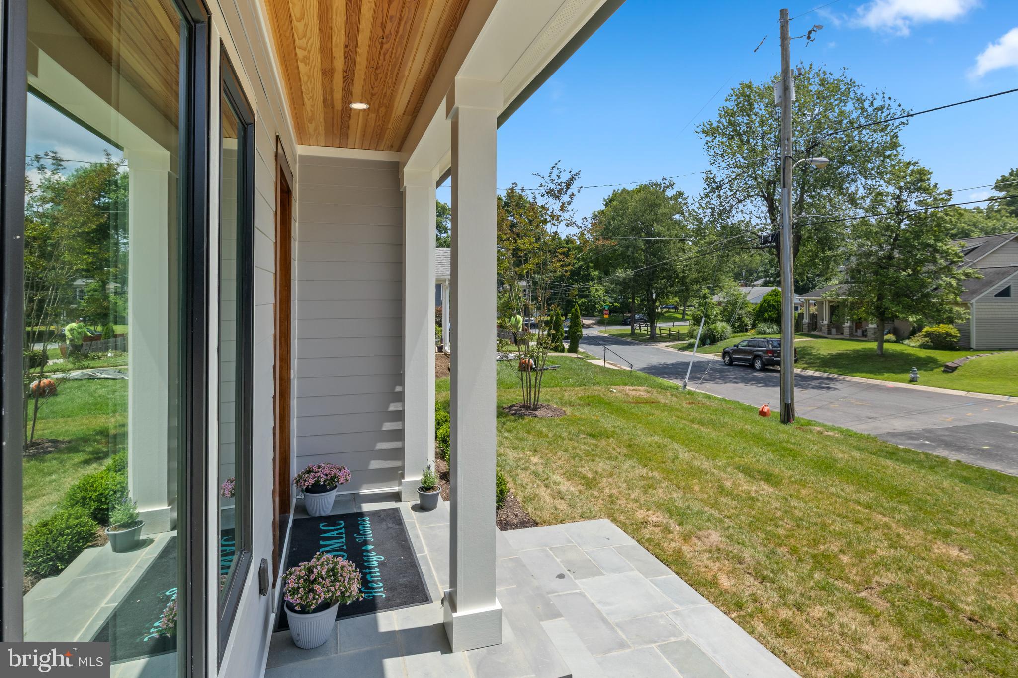 KENSINGTON ESTATES - Residential