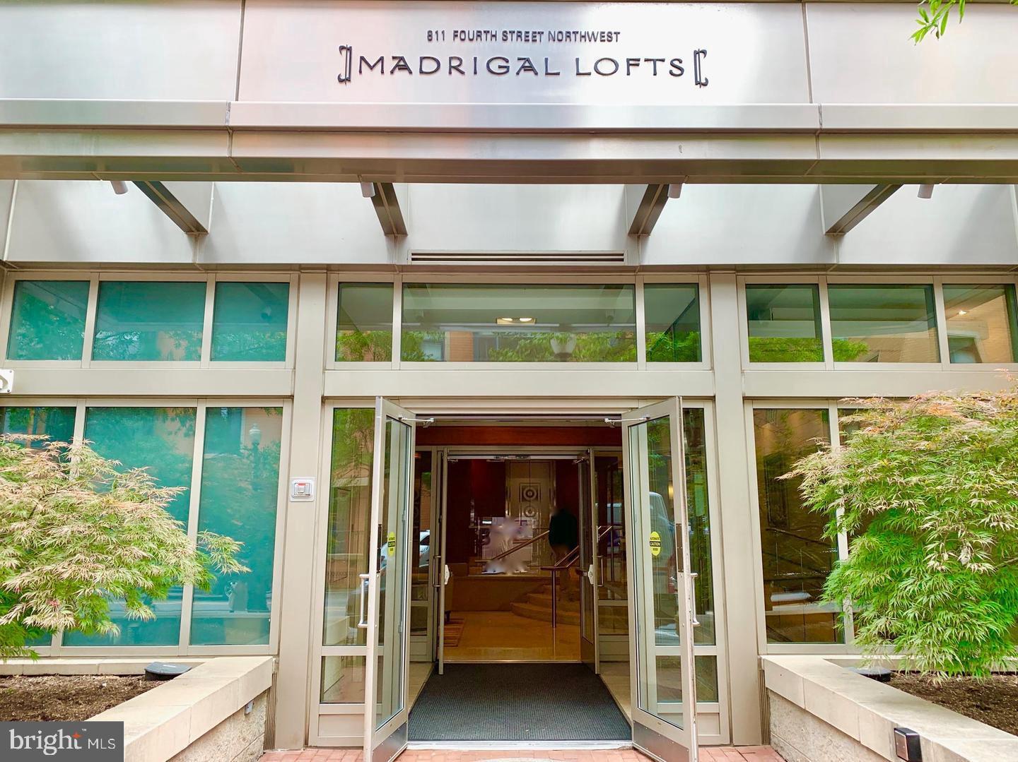 811 4TH STREET NW 1019