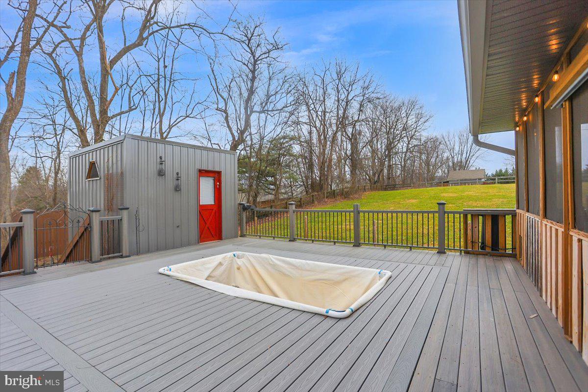 CARROLL VALLEY-K SECTION - Residential