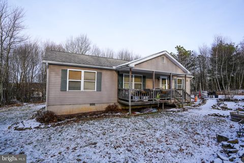1935 OGDEN DRIVE BLAKESLEE PA 18610