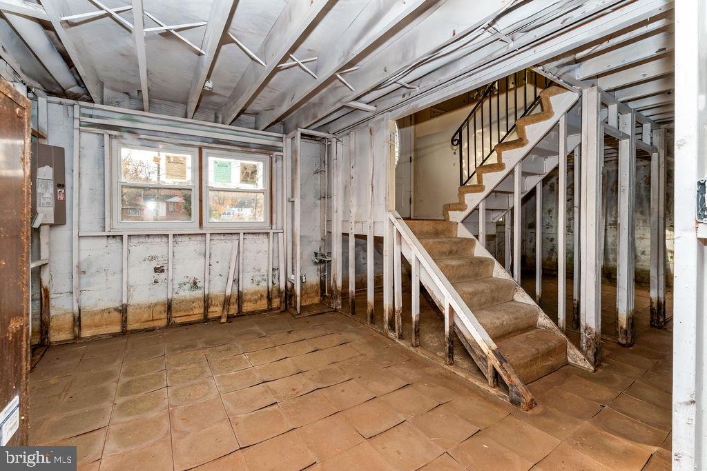 CARMODY HILLS - Residential