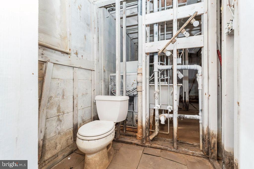 CARMODY HILLS - Residential