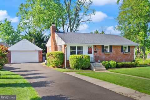 7019 STRATHMORE STREET FALLS CHURCH VA 22042