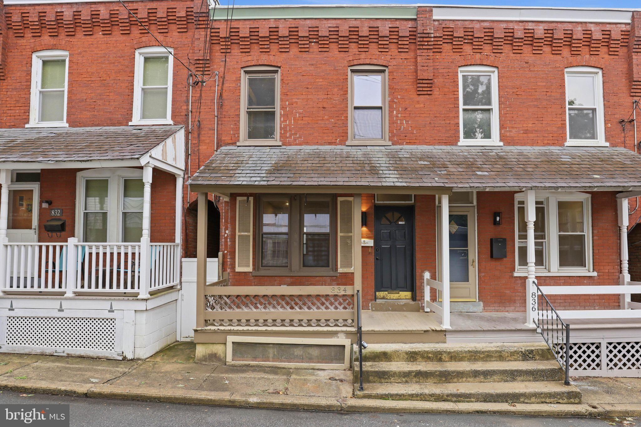 834 LAKE STREET