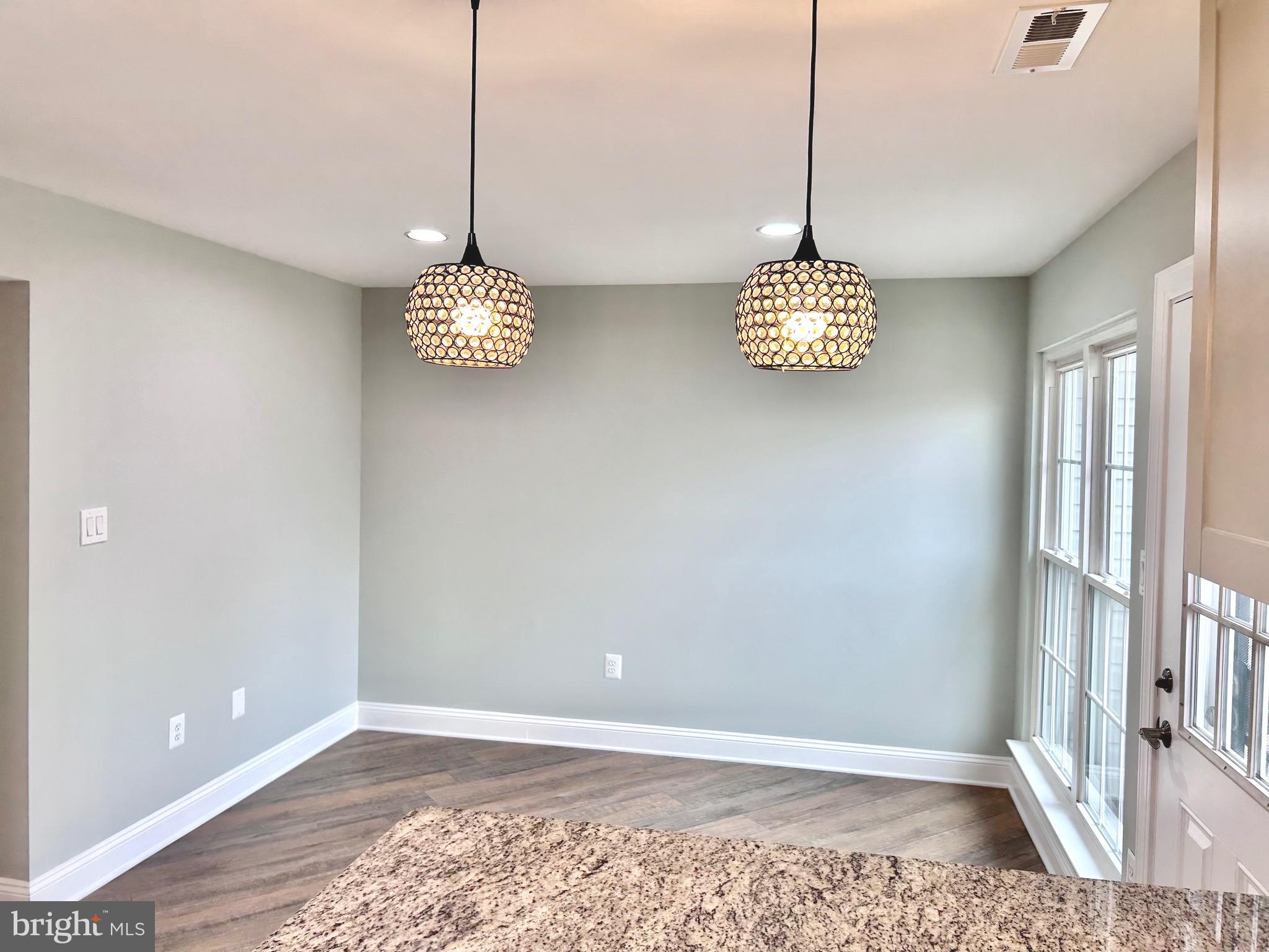 LANCASTER / WESTLAKE VILLAGE - Residential