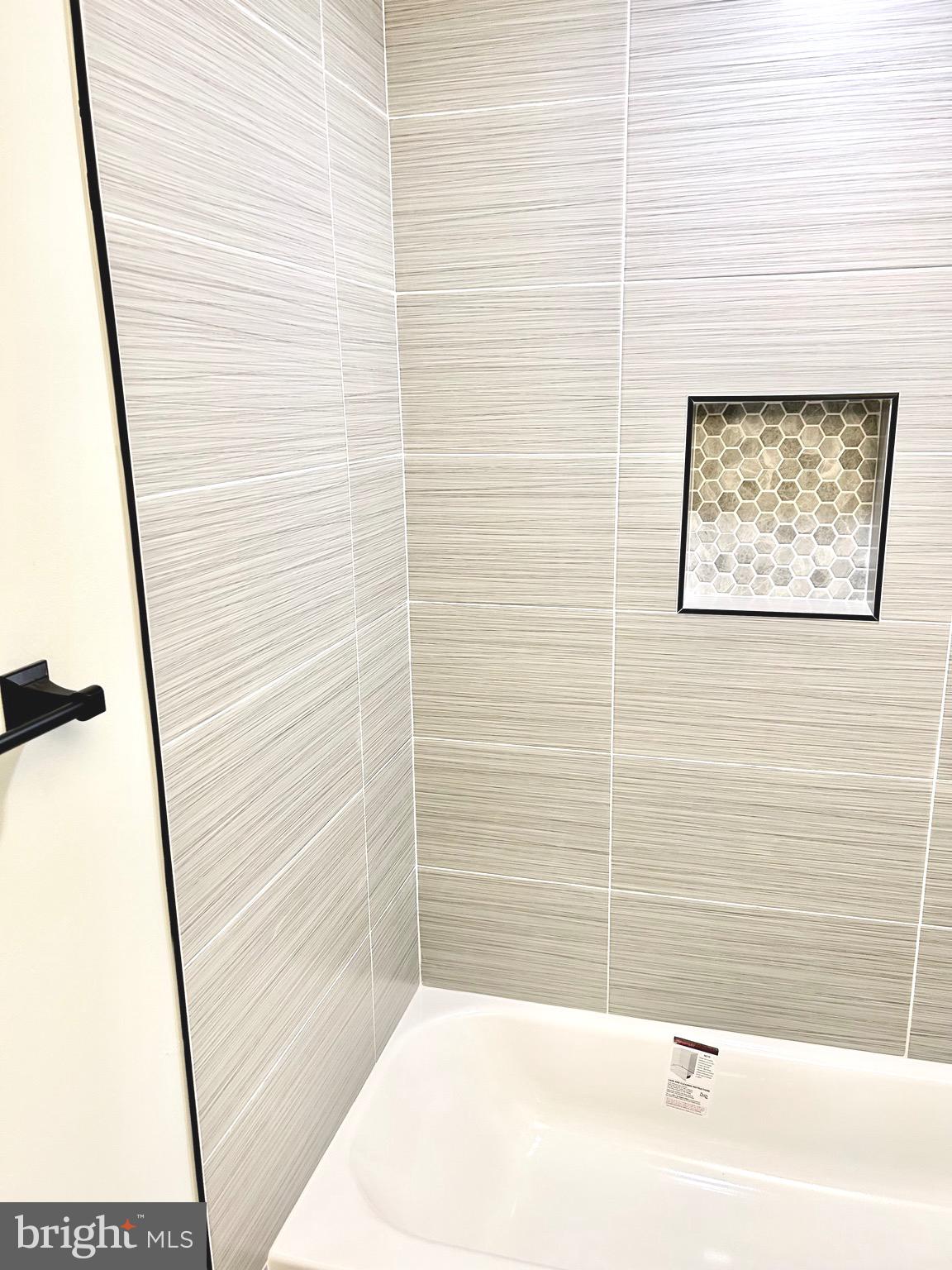 LANCASTER / WESTLAKE VILLAGE - Residential