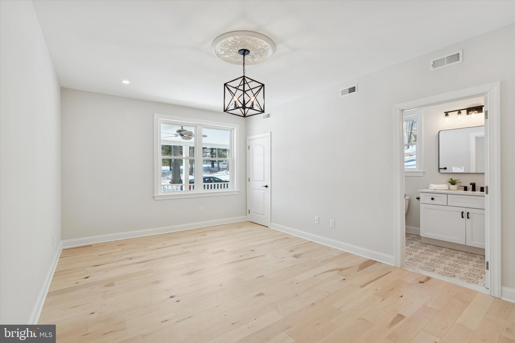 EDGEMONT - Residential