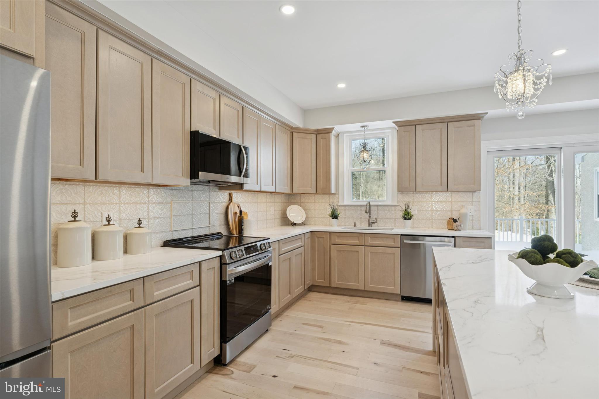 EDGEMONT - Residential