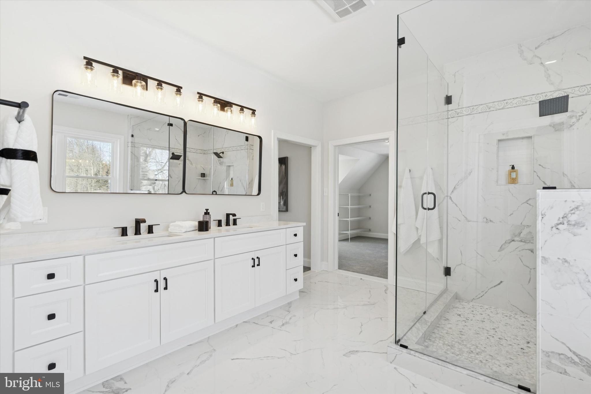 EDGEMONT - Residential