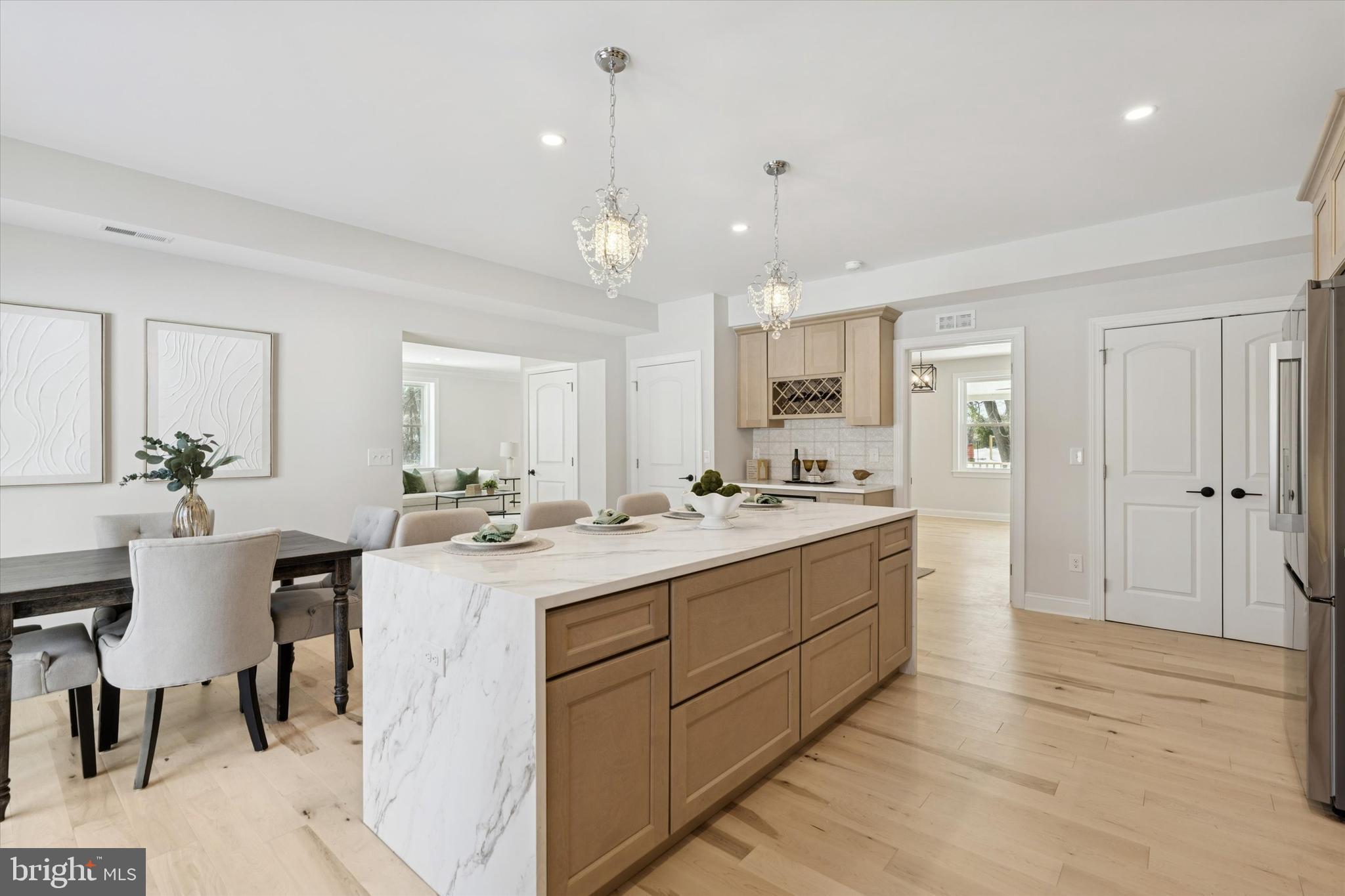 EDGEMONT - Residential