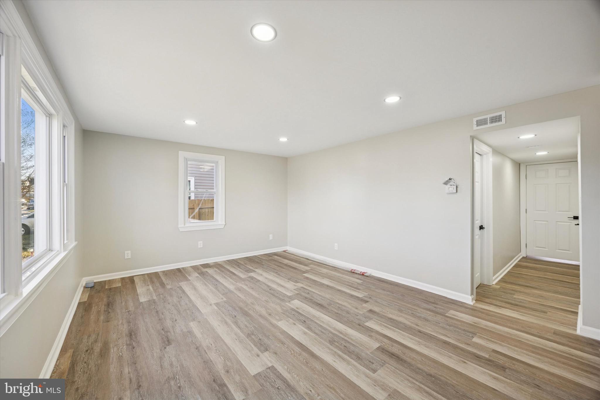 VILONE VILLAGE - Residential