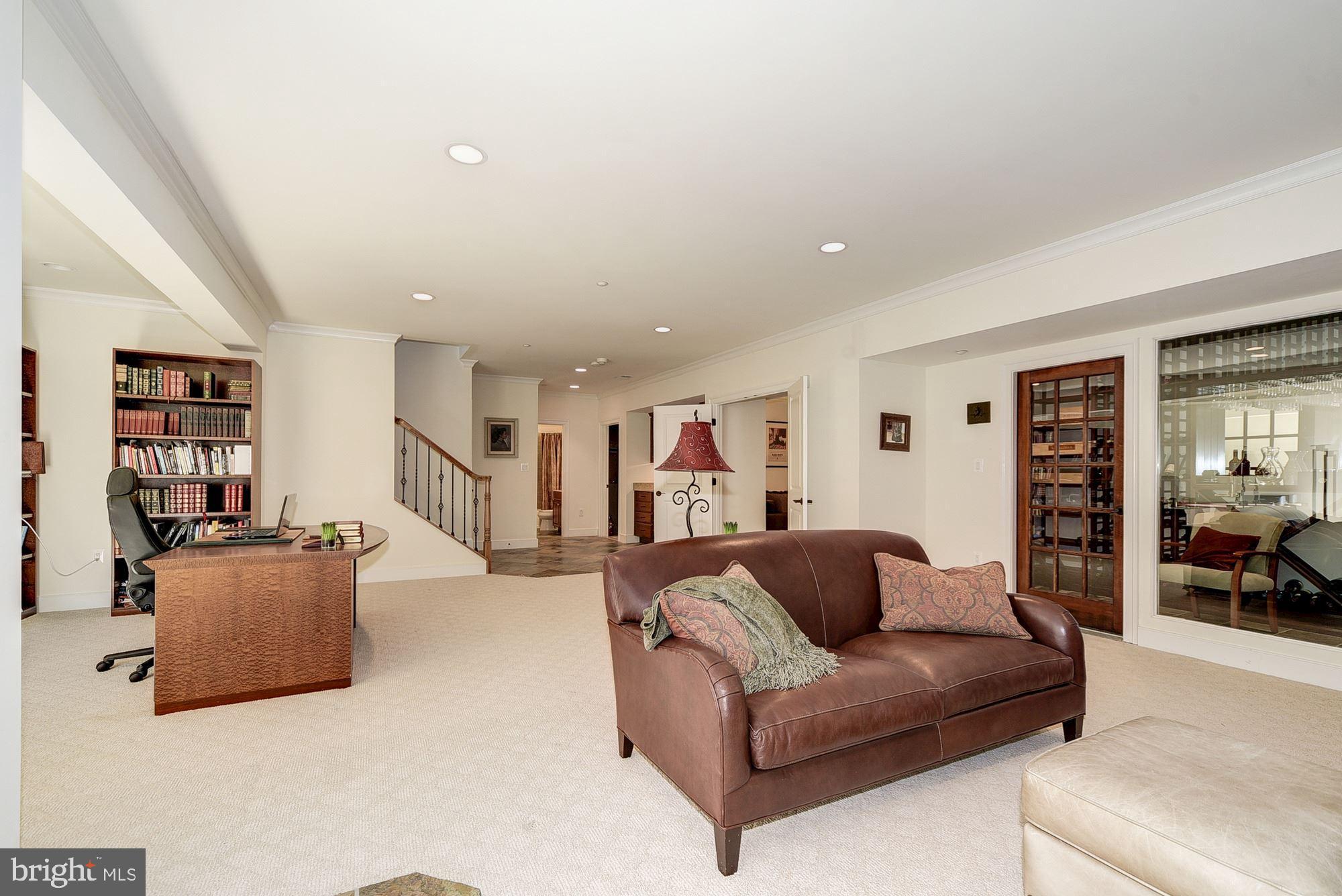 FAWCETT FARMS - Residential