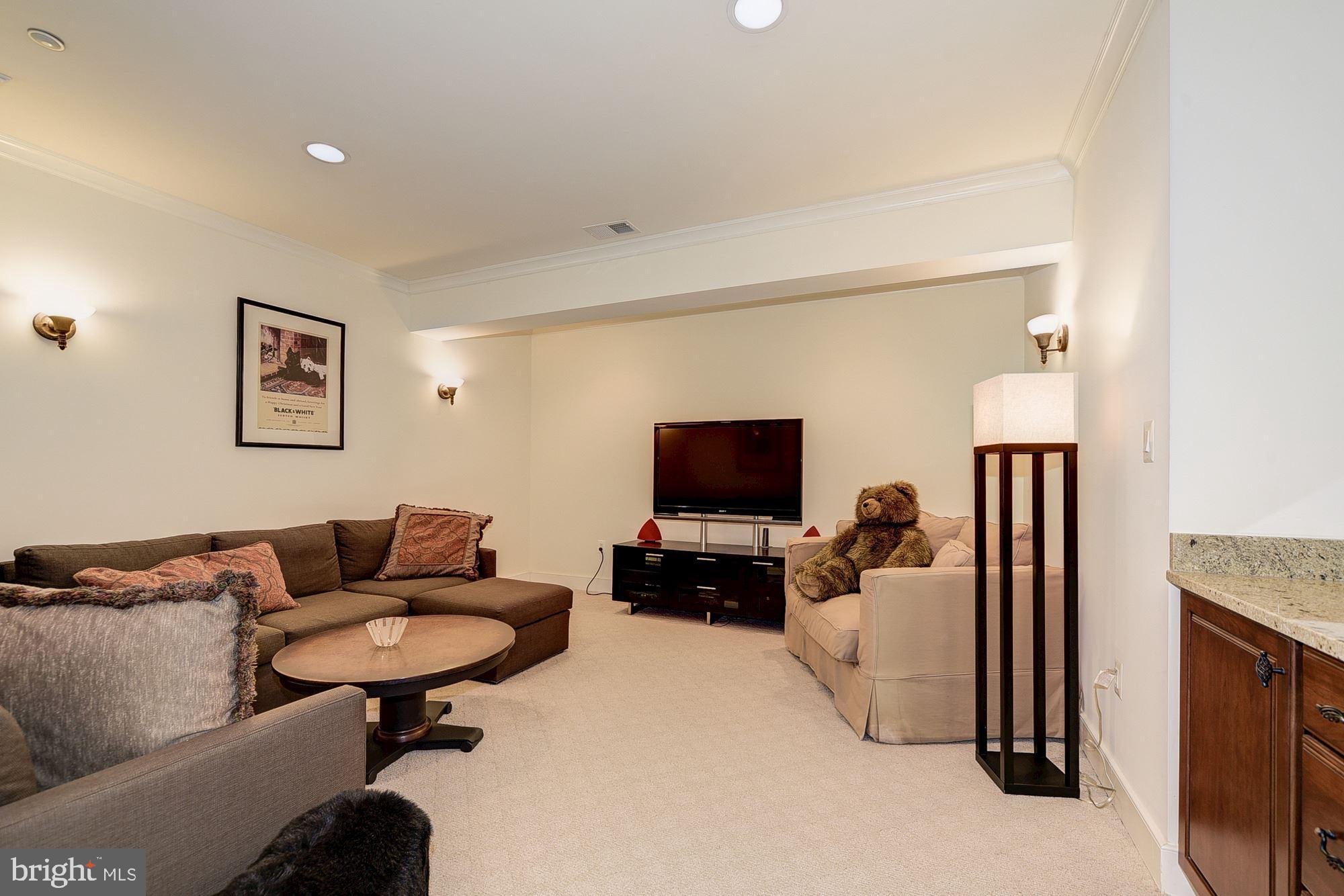 FAWCETT FARMS - Residential