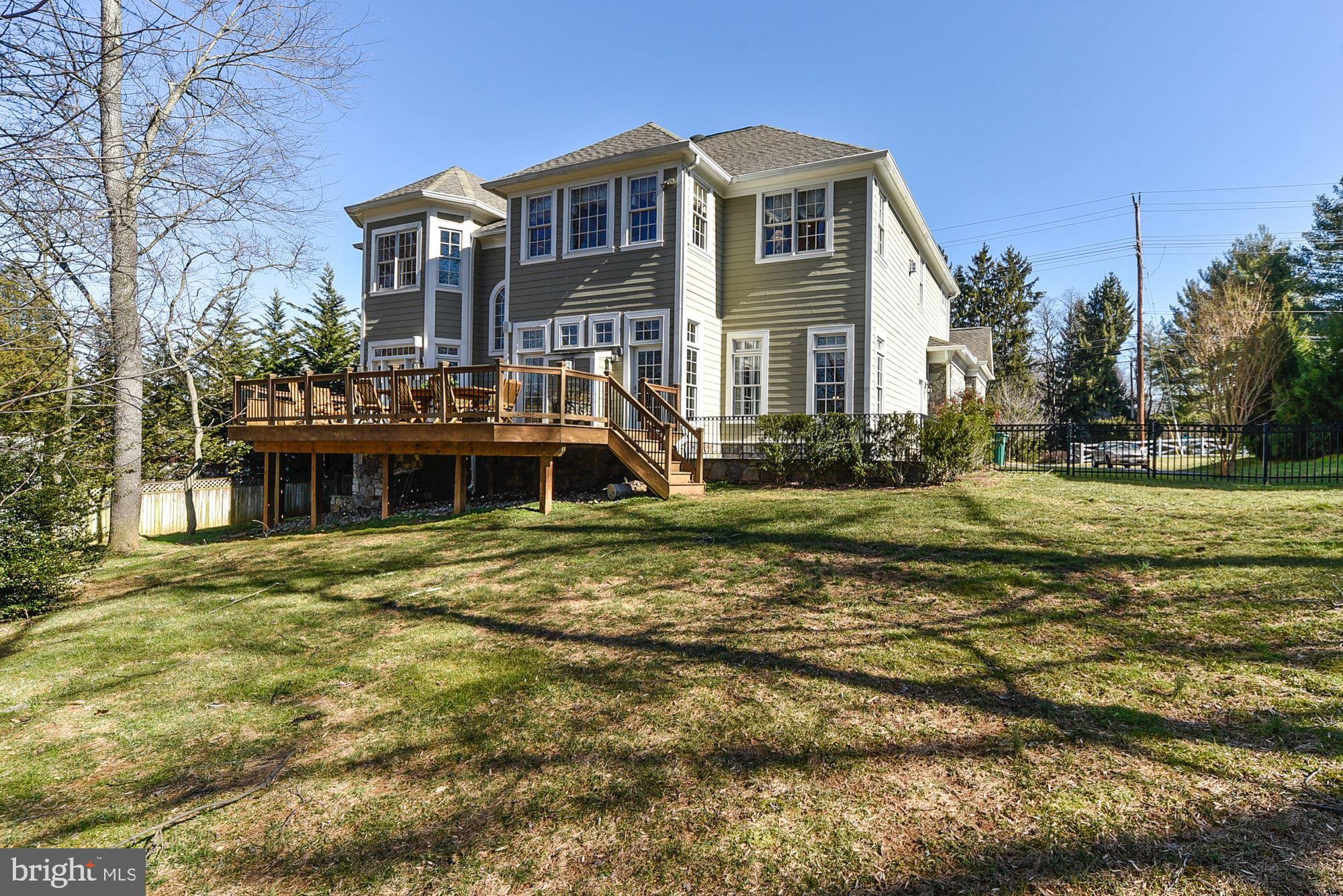 FAWCETT FARMS - Residential