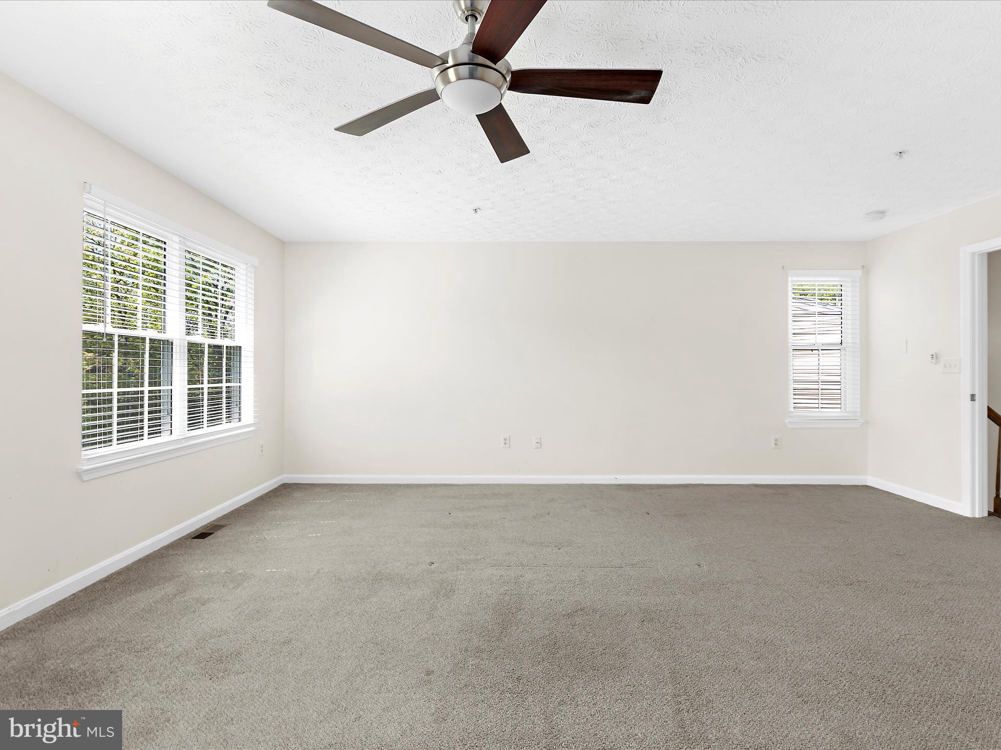 ANNAPOLIS OVERLOOK - Residential