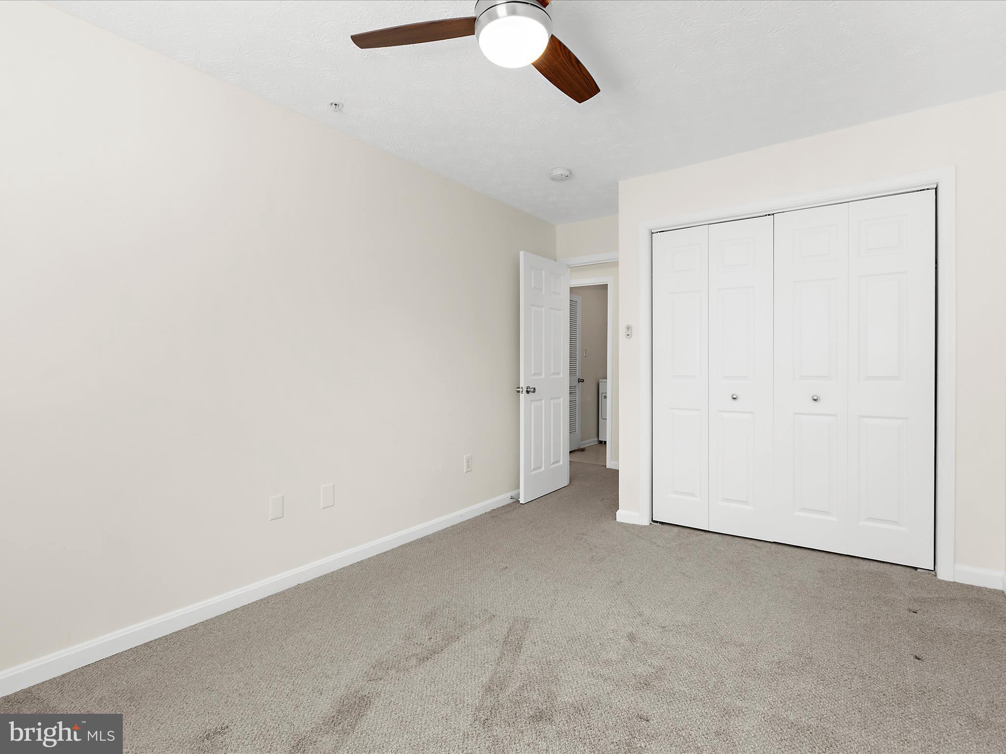 ANNAPOLIS OVERLOOK - Residential