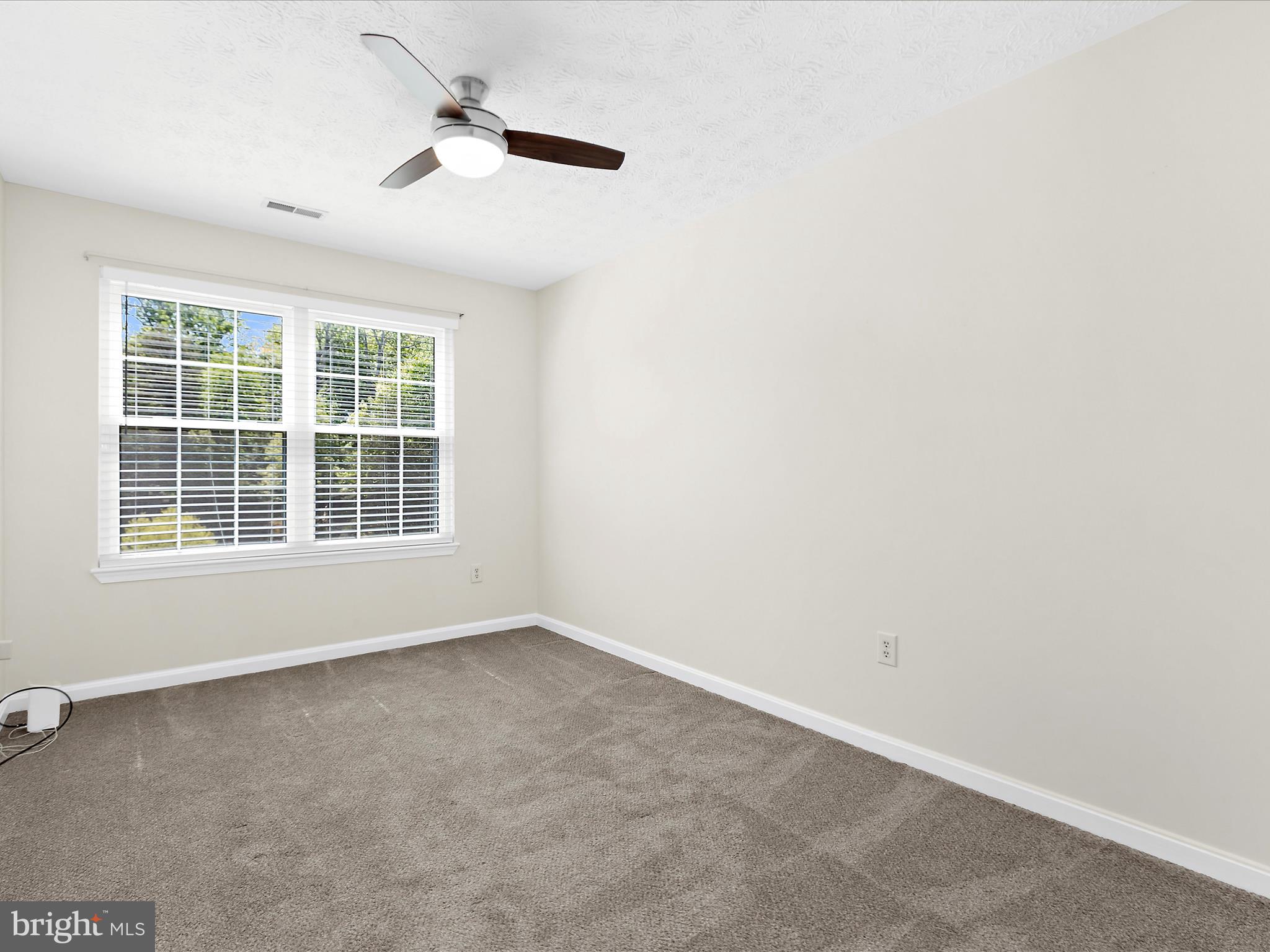 ANNAPOLIS OVERLOOK - Residential