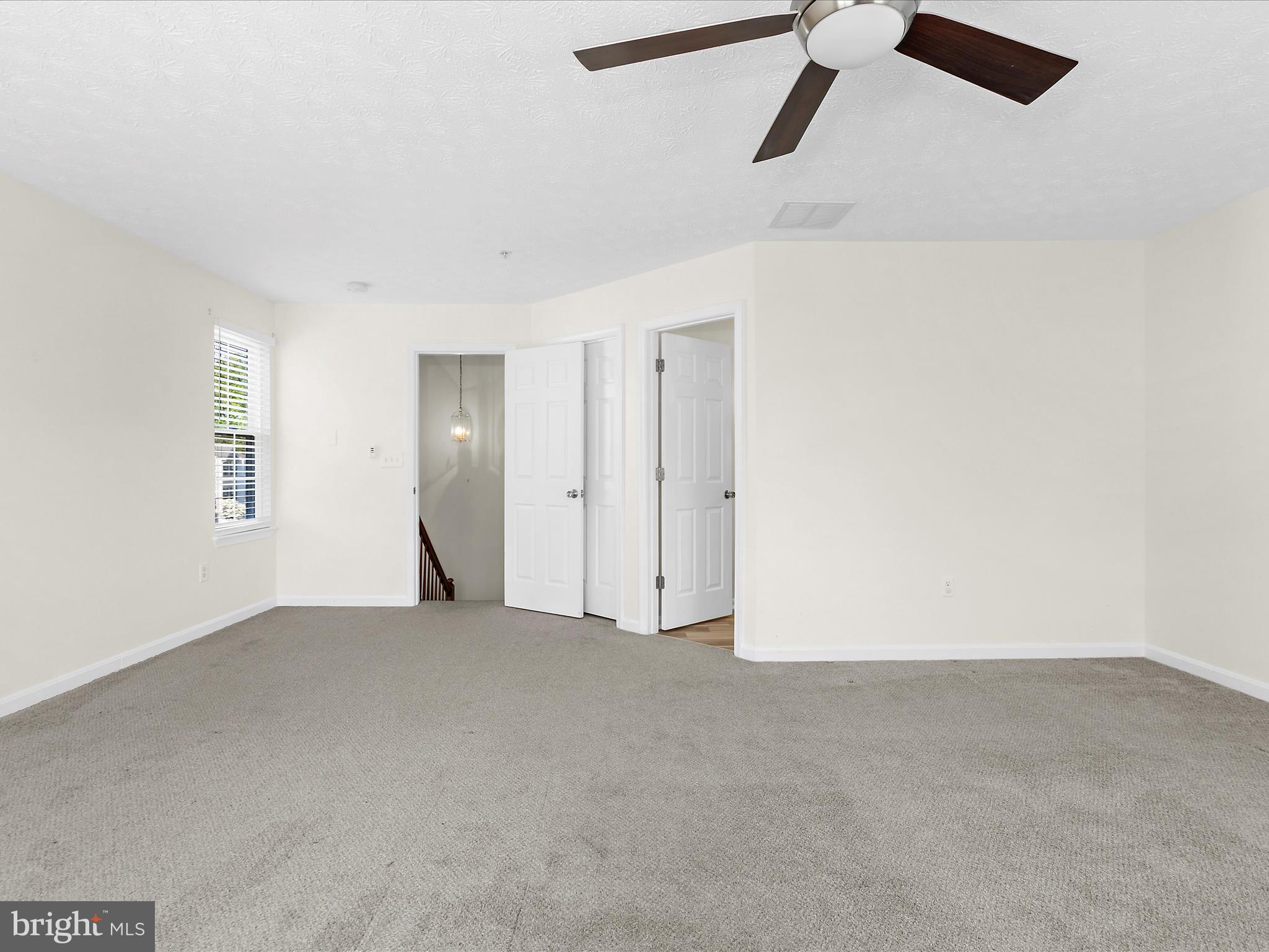 ANNAPOLIS OVERLOOK - Residential