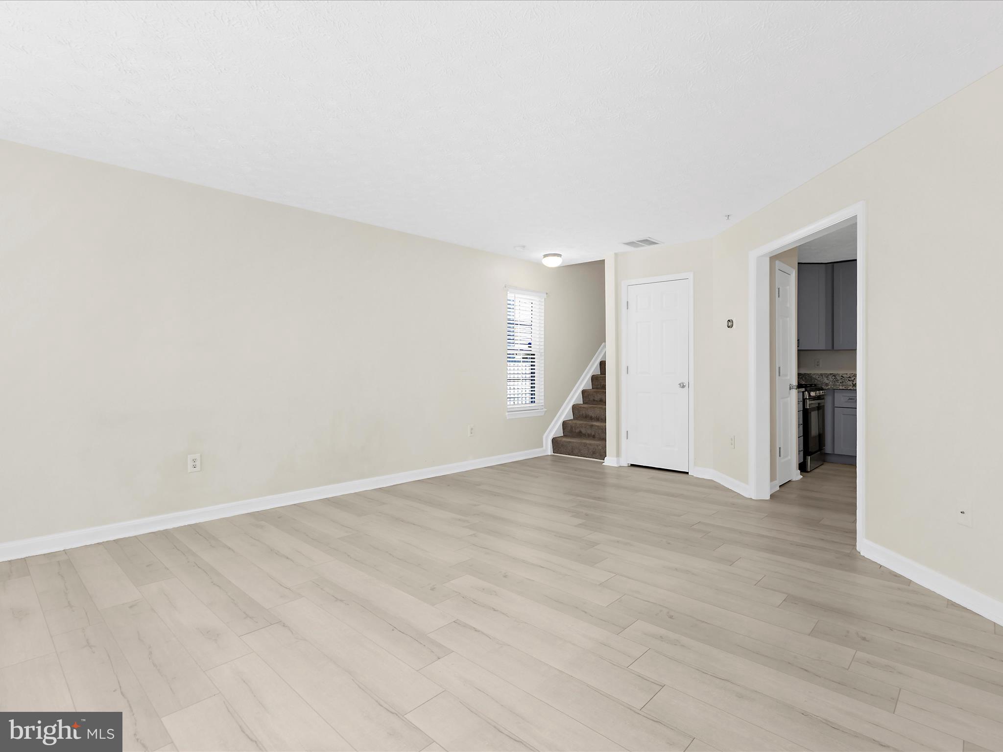 ANNAPOLIS OVERLOOK - Residential