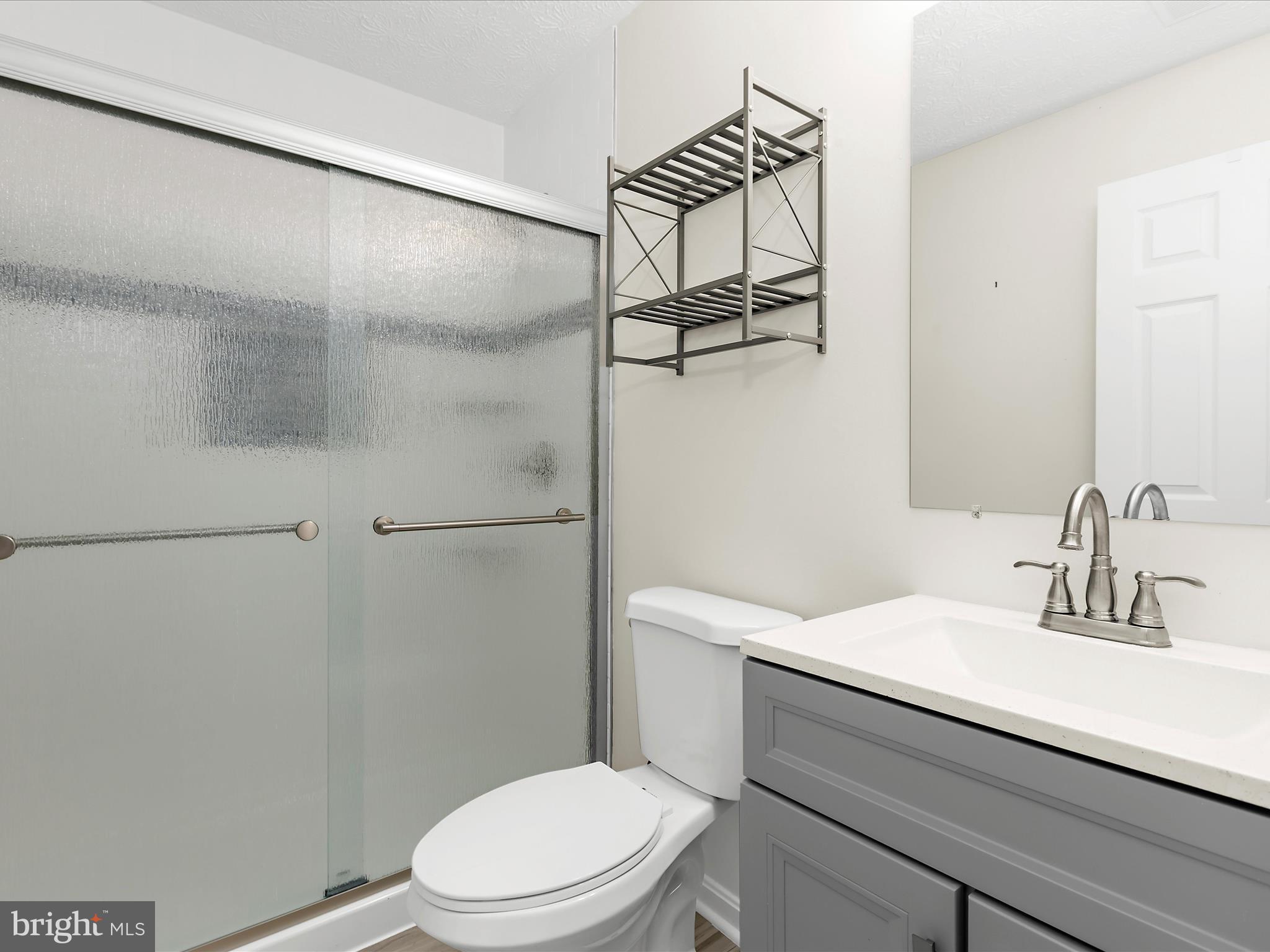 ANNAPOLIS OVERLOOK - Residential