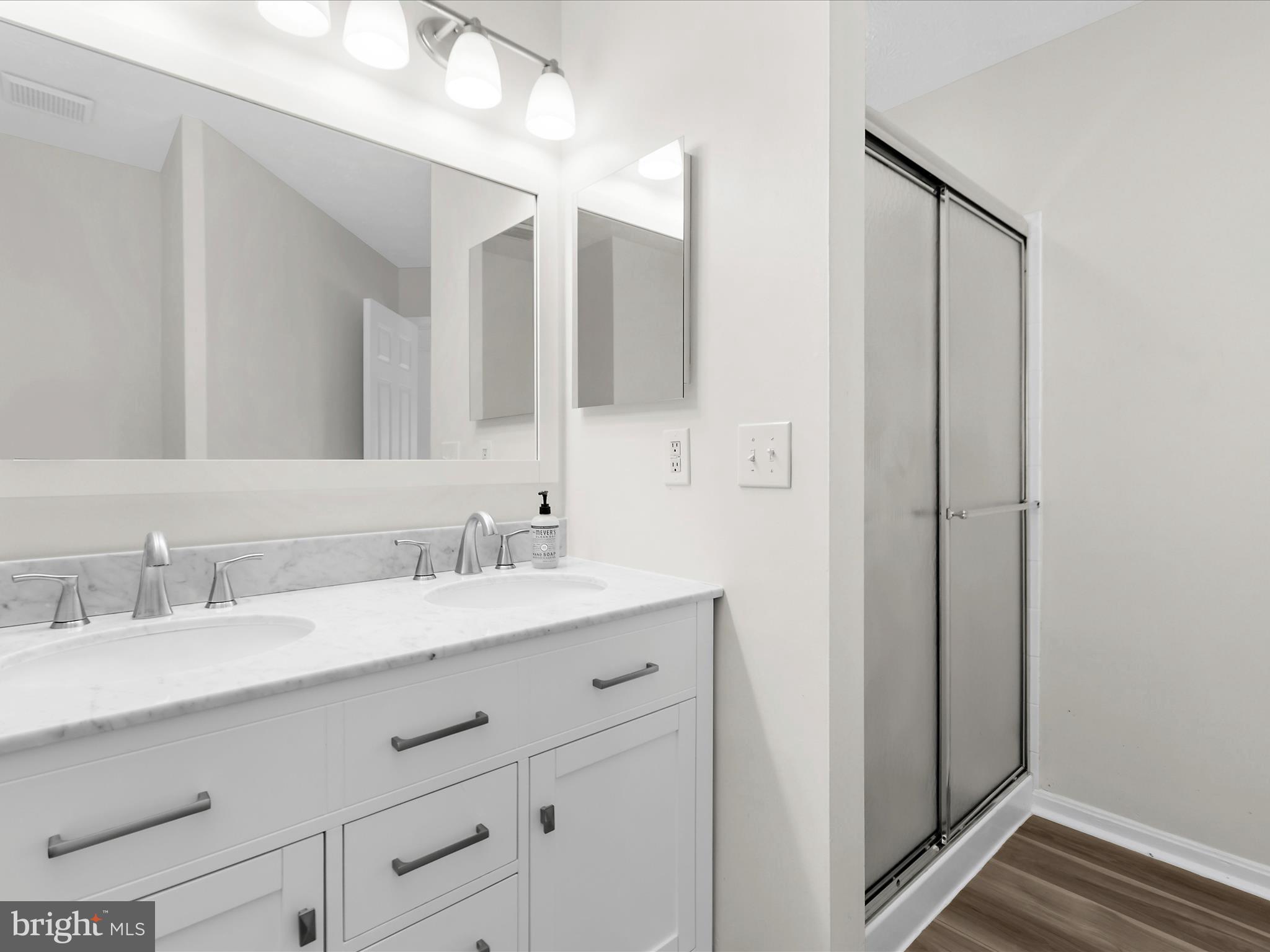 ANNAPOLIS OVERLOOK - Residential