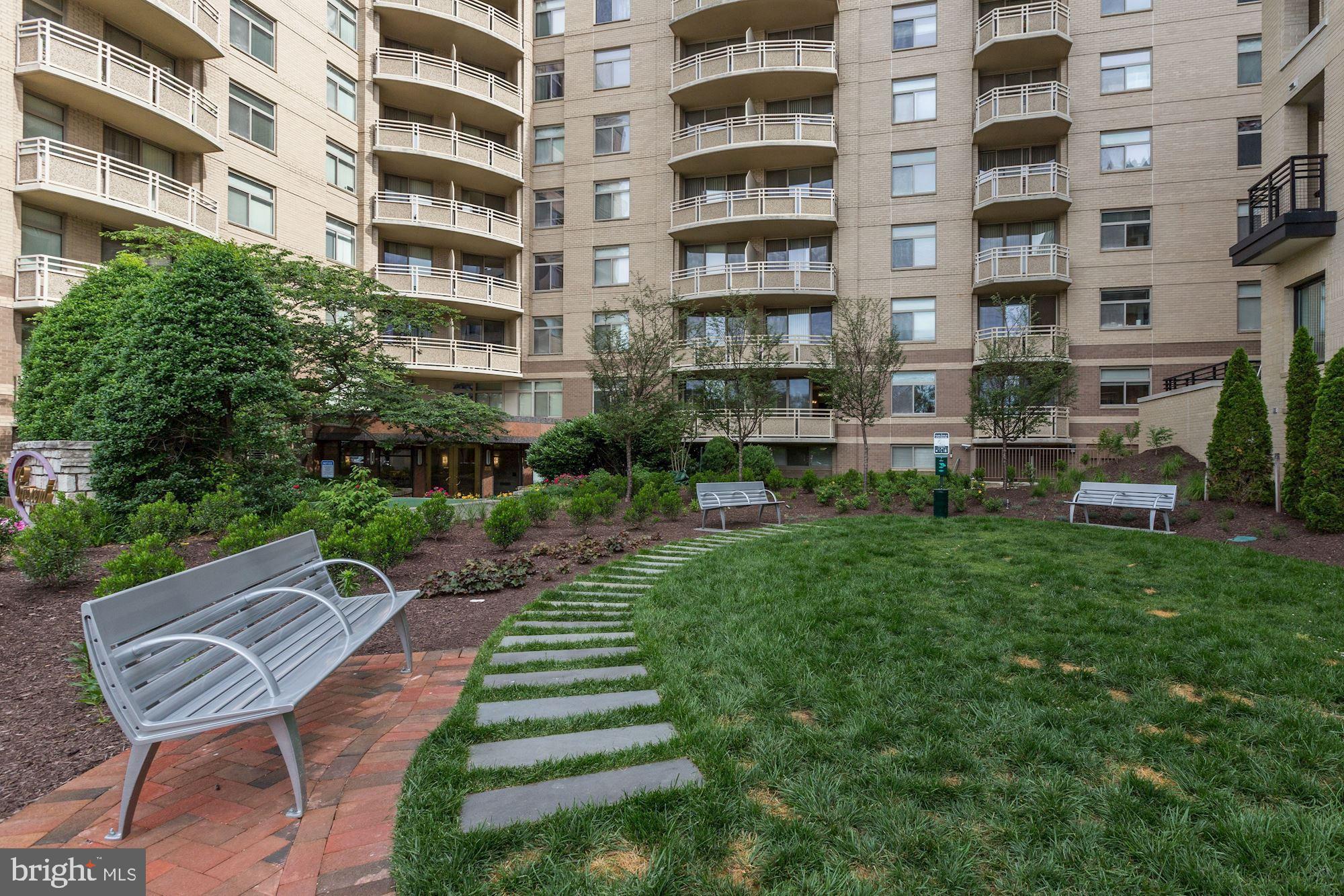 CRESCENT PLAZA - Residential