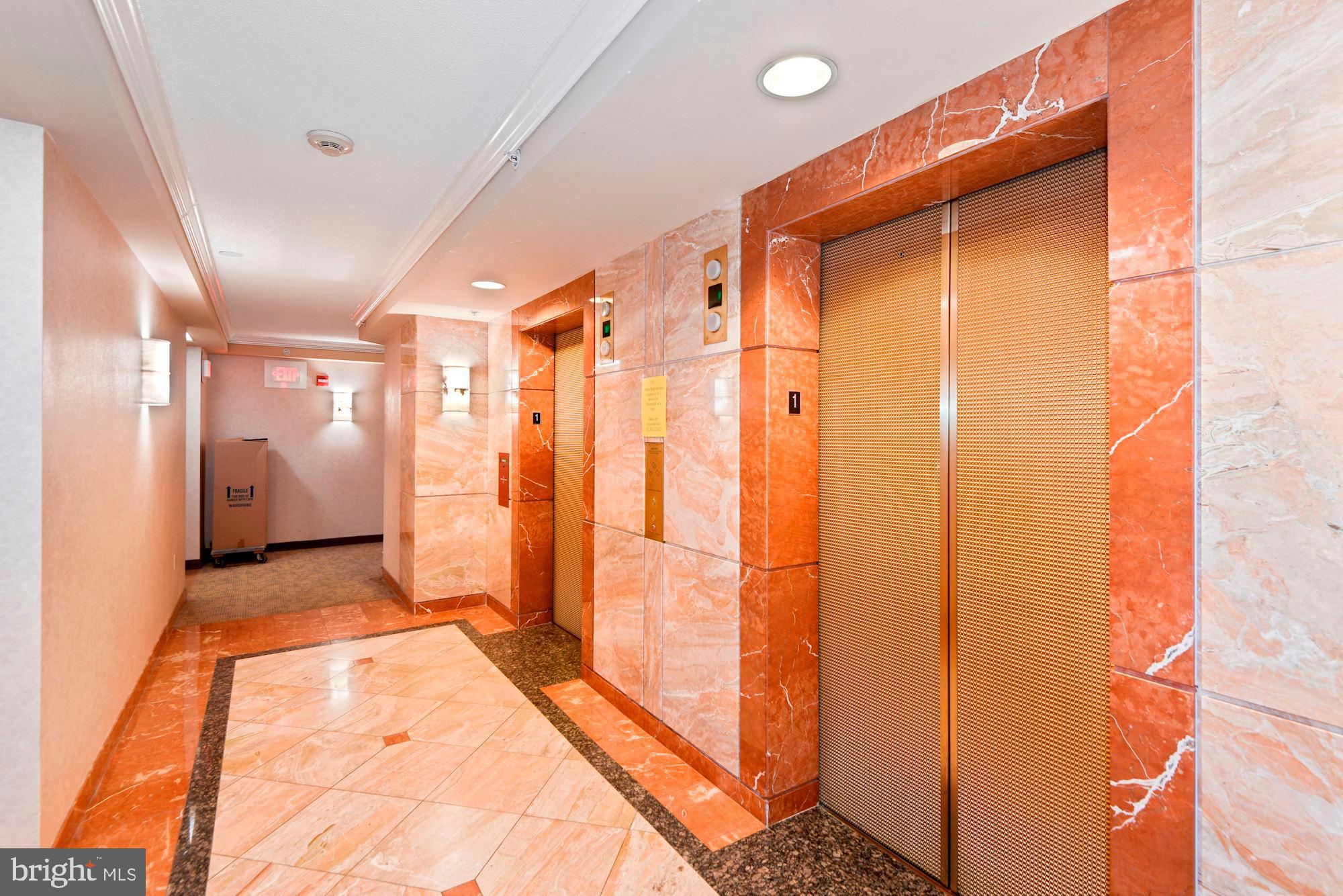 CRESCENT PLAZA - Residential