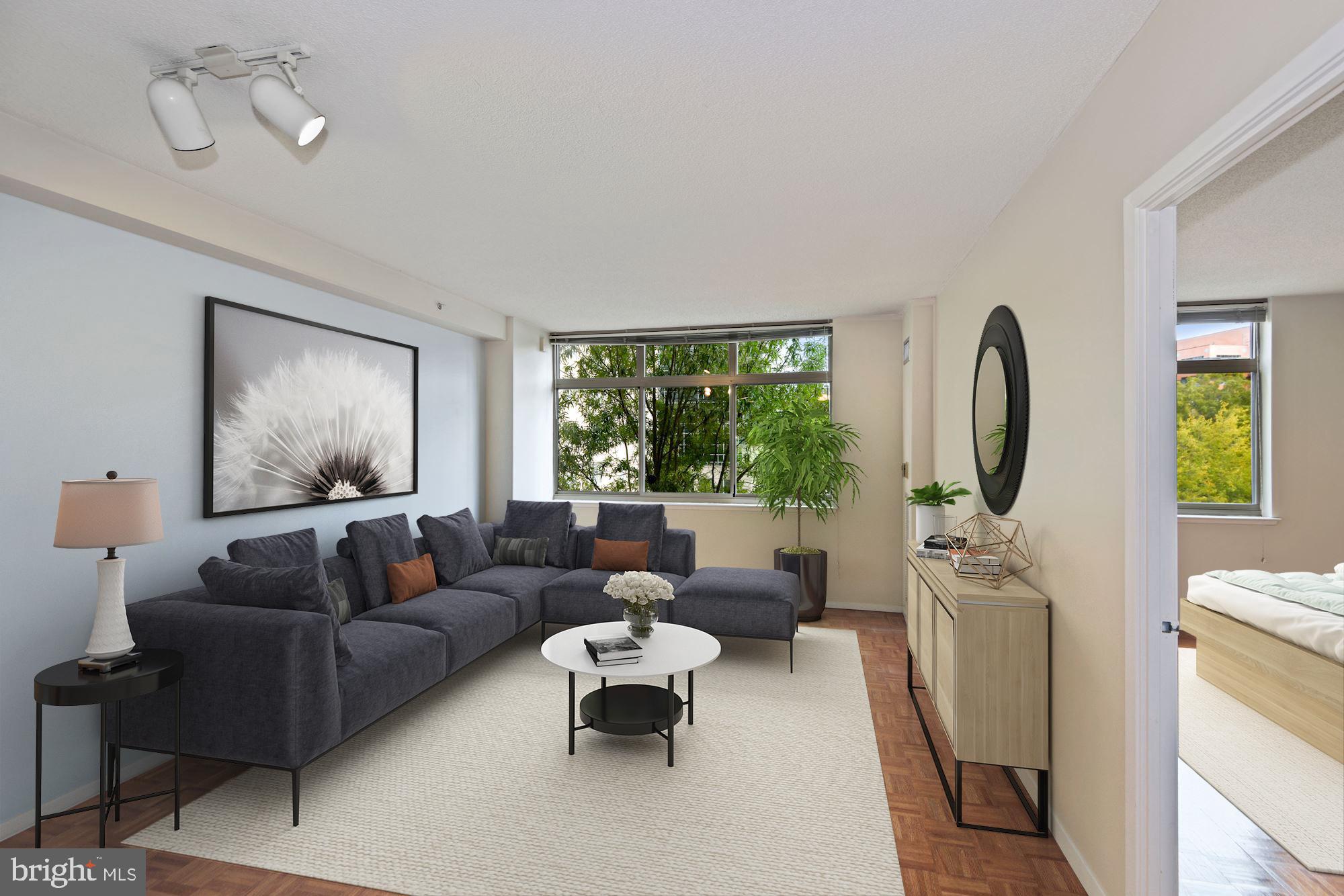 CRESCENT PLAZA - Residential