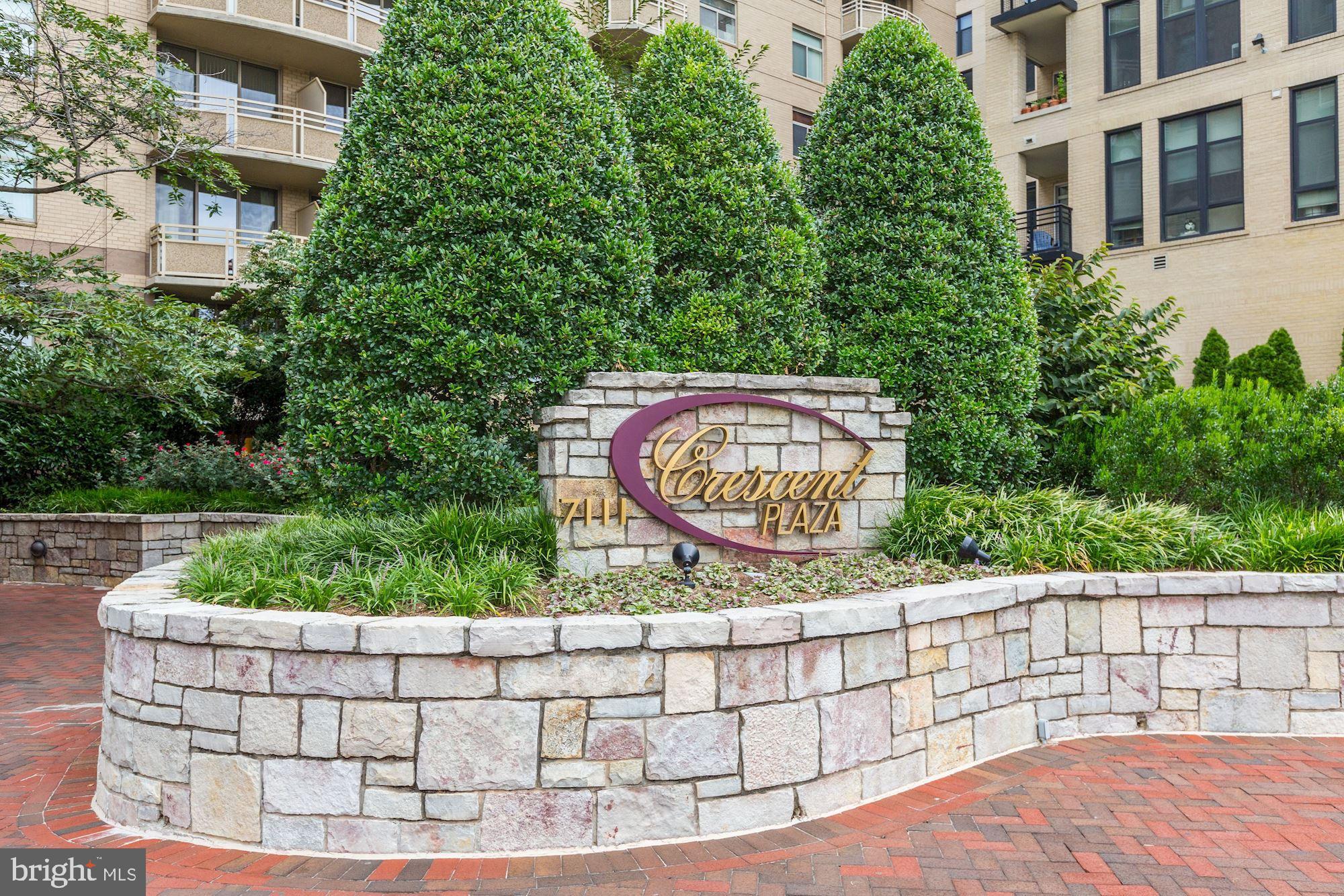 CRESCENT PLAZA - Residential