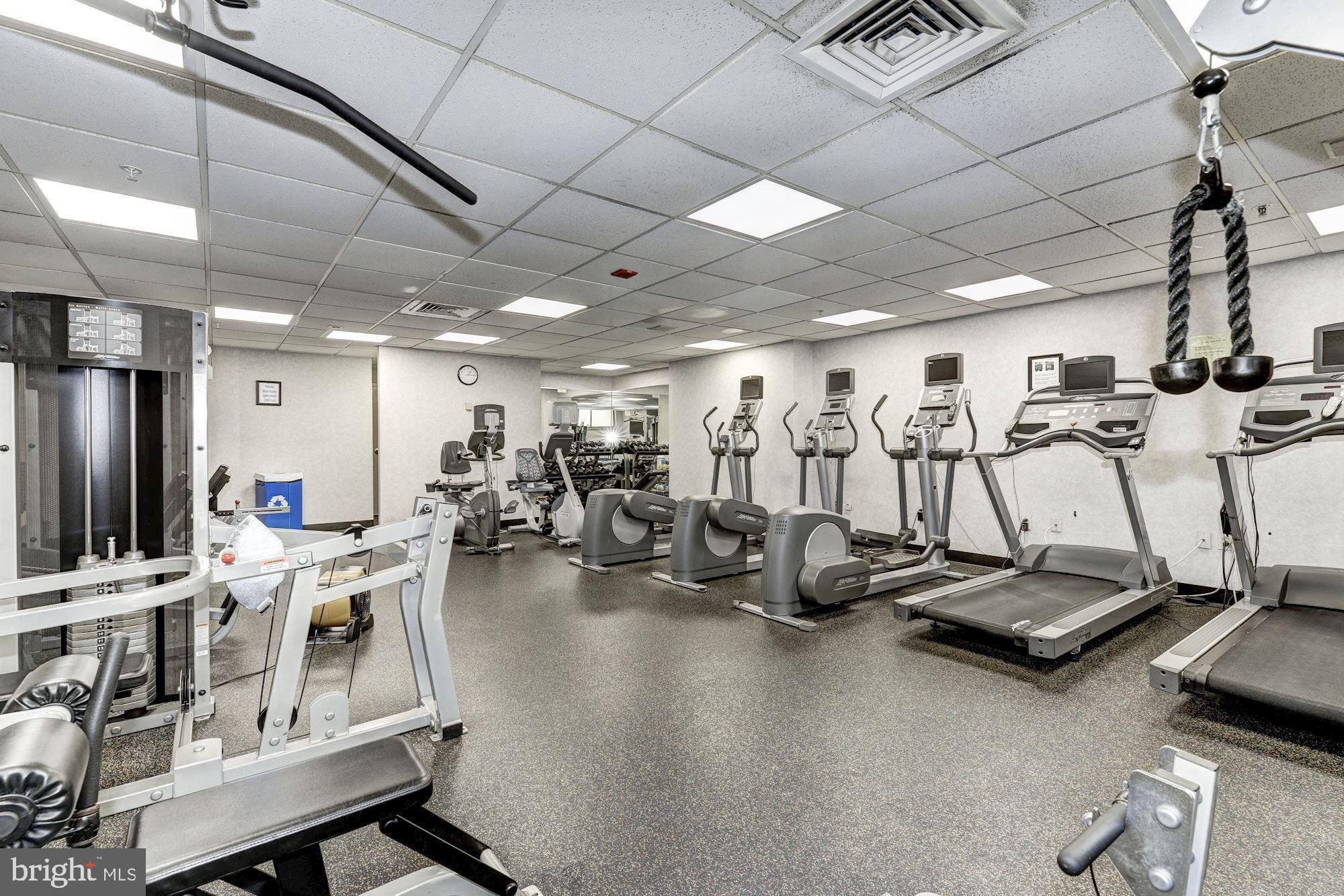 CRESCENT PLAZA - Residential