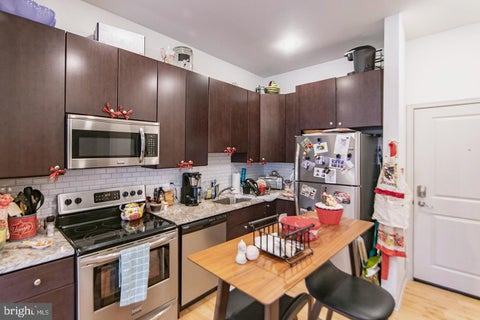 Condo For Rent - 427 Monroe Street #UNIT 403<br/> PHILADELPHIA, PA 19146