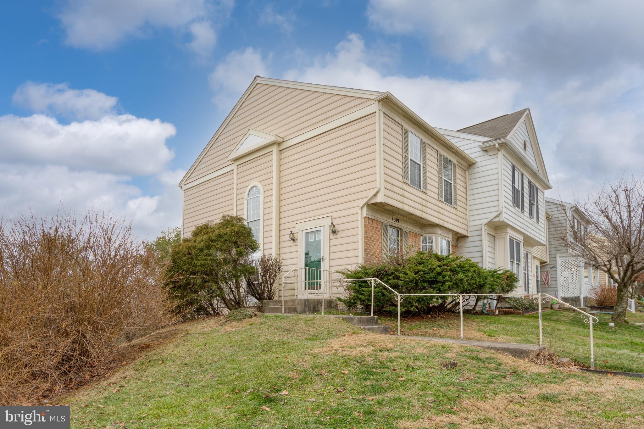 SILVER HILL FARM - Residential