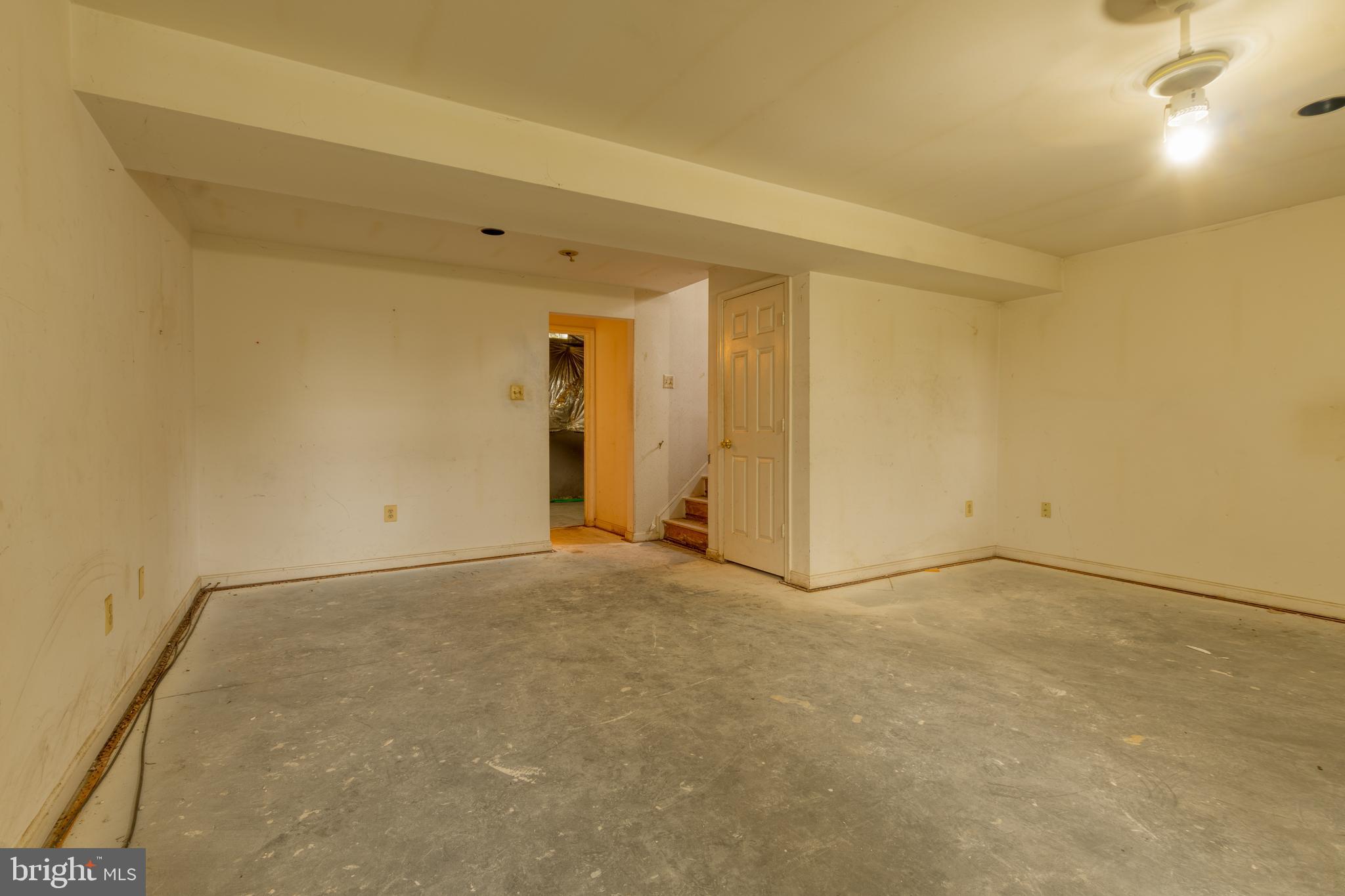 SILVER HILL FARM - Residential