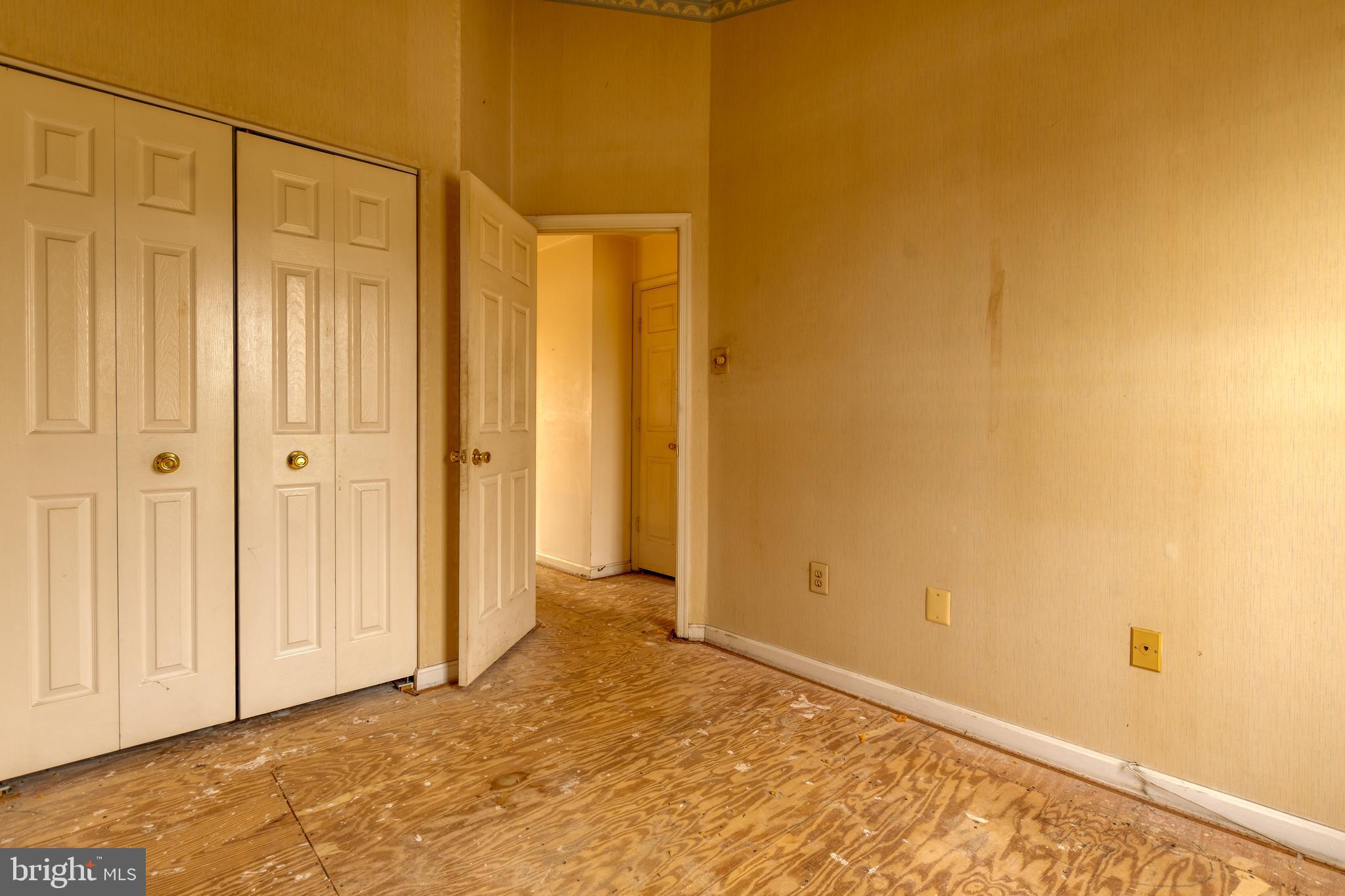 SILVER HILL FARM - Residential